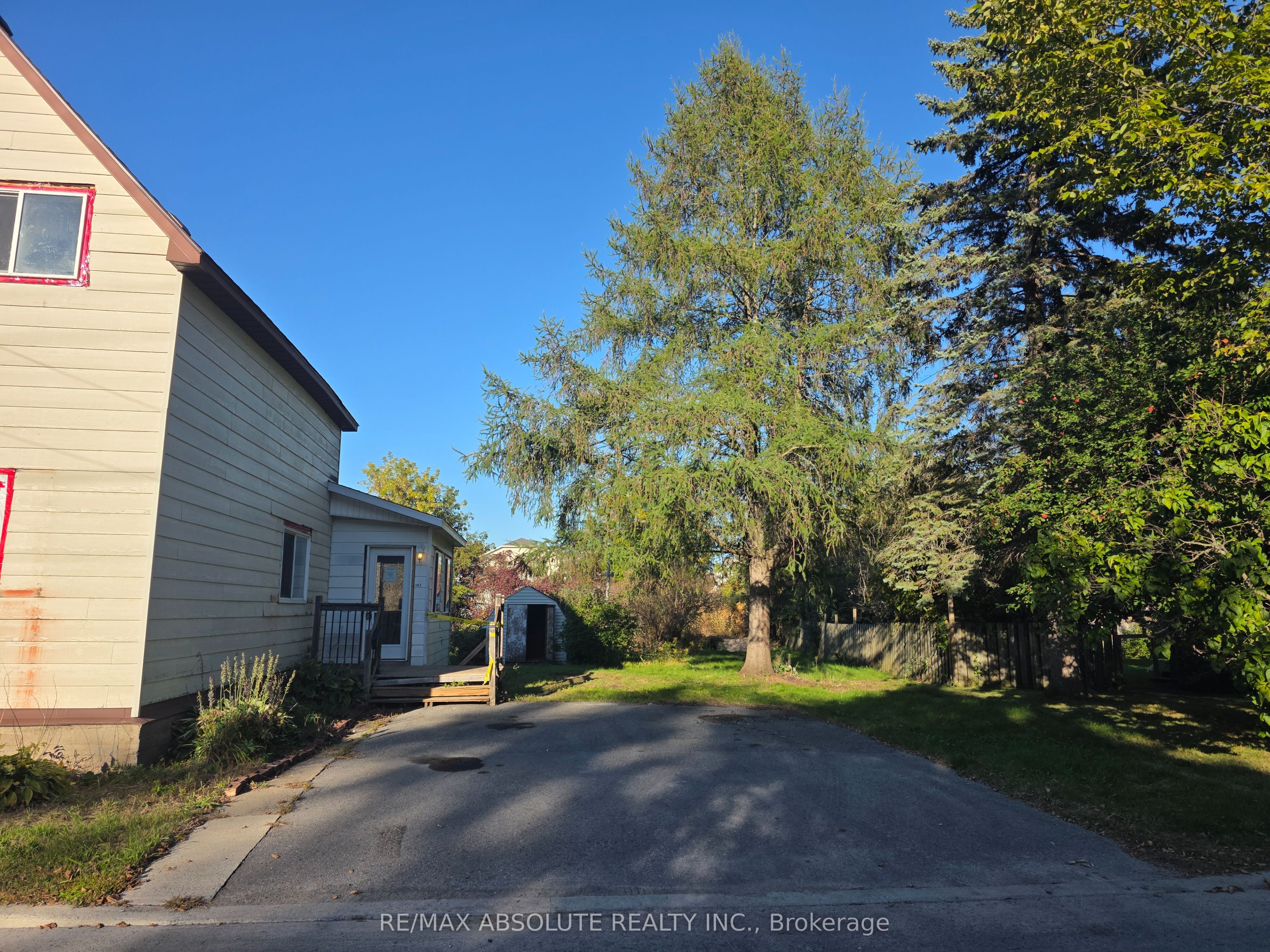 143 Park Avenue Property Photo 3