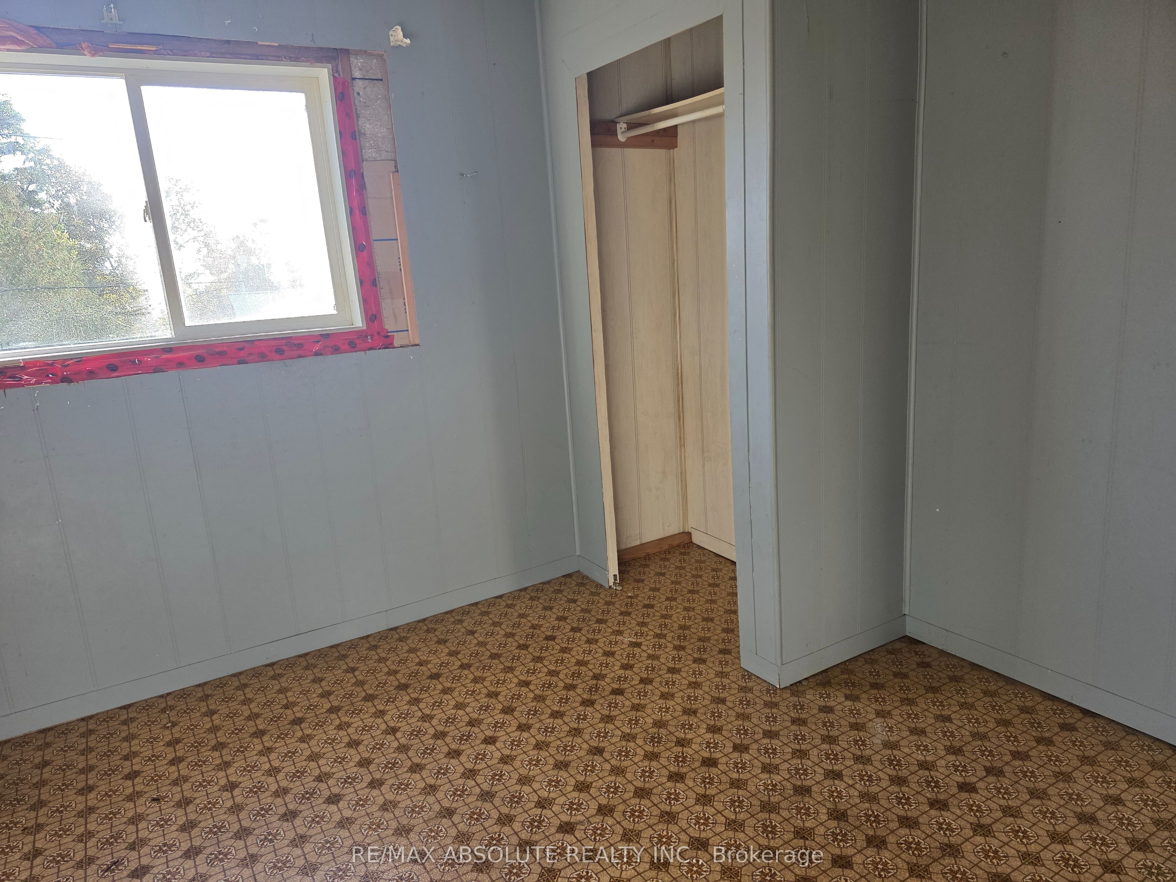 143 Park Avenue Property Photo 19