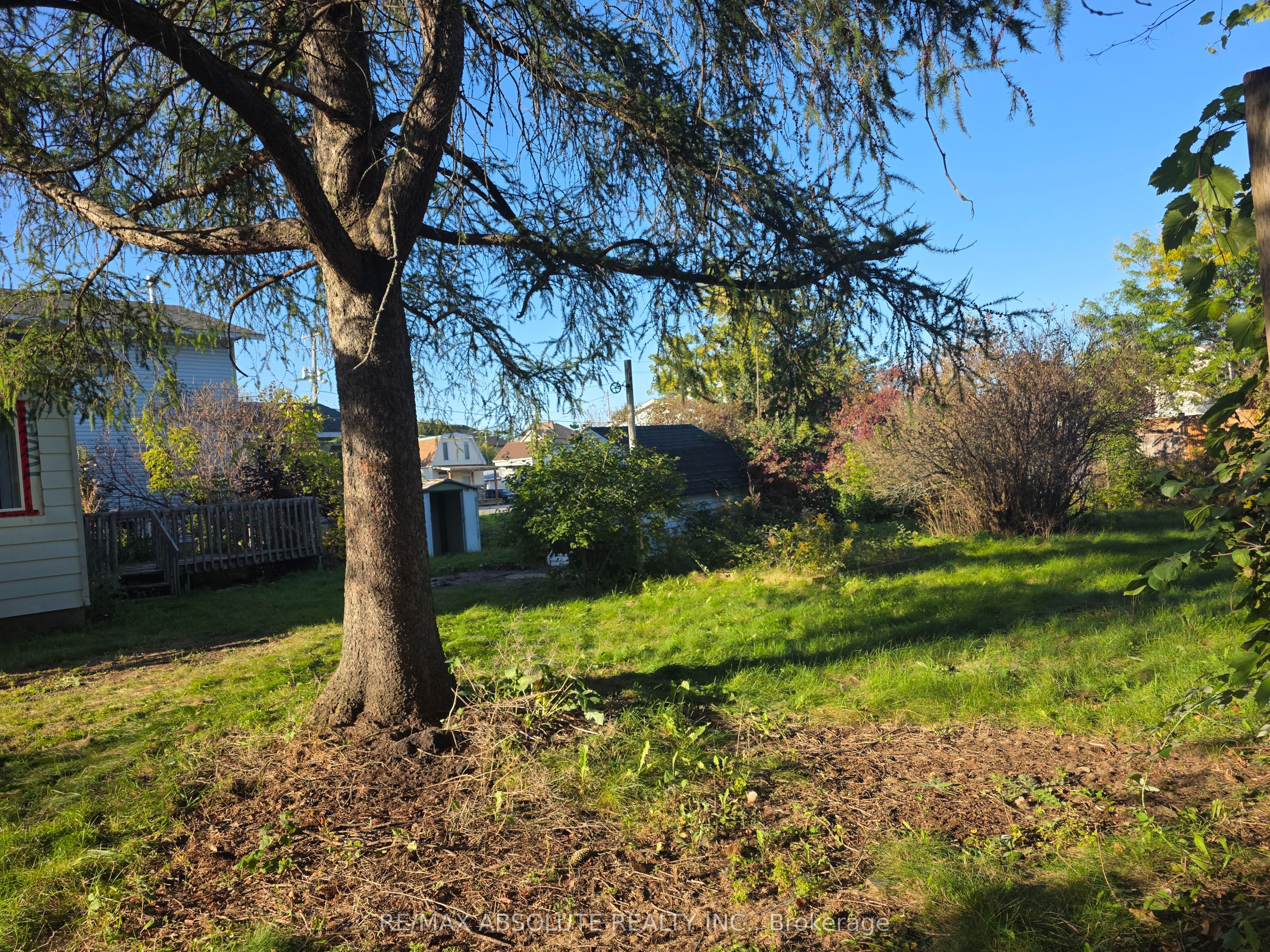 143 Park Avenue Property Photo 31