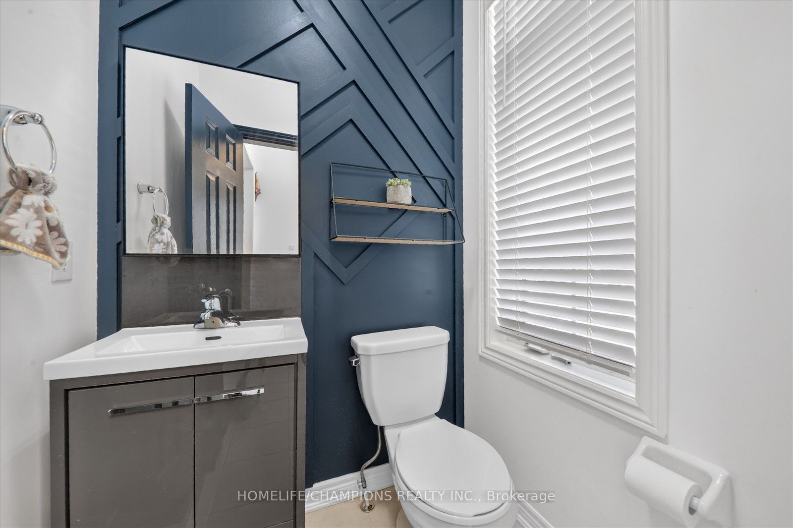 154 Humphrey Street Property Photo 24