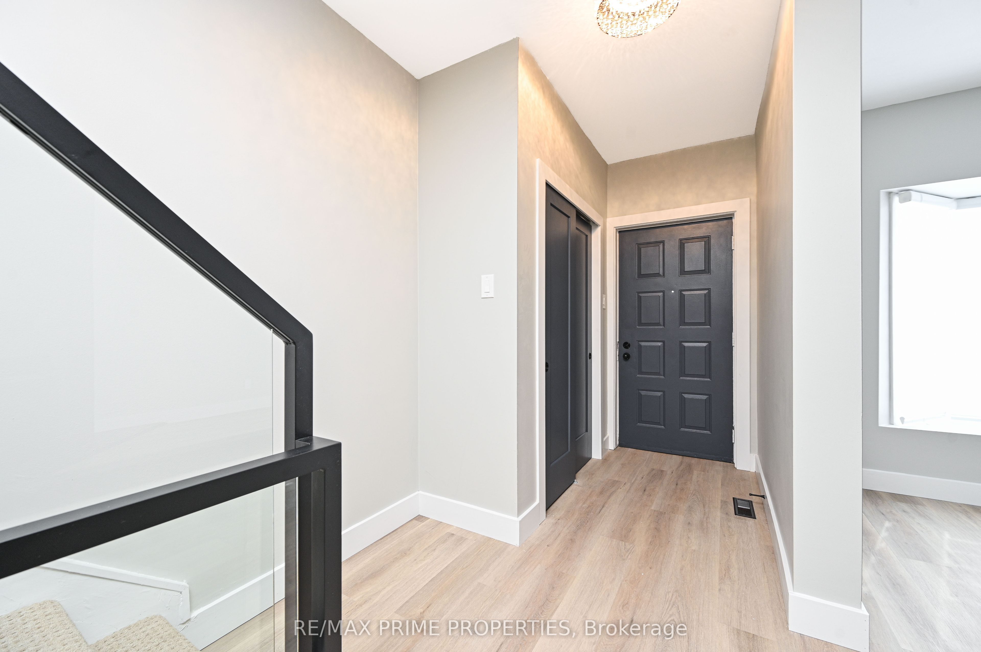 115 Havelock Street Property Photo 3