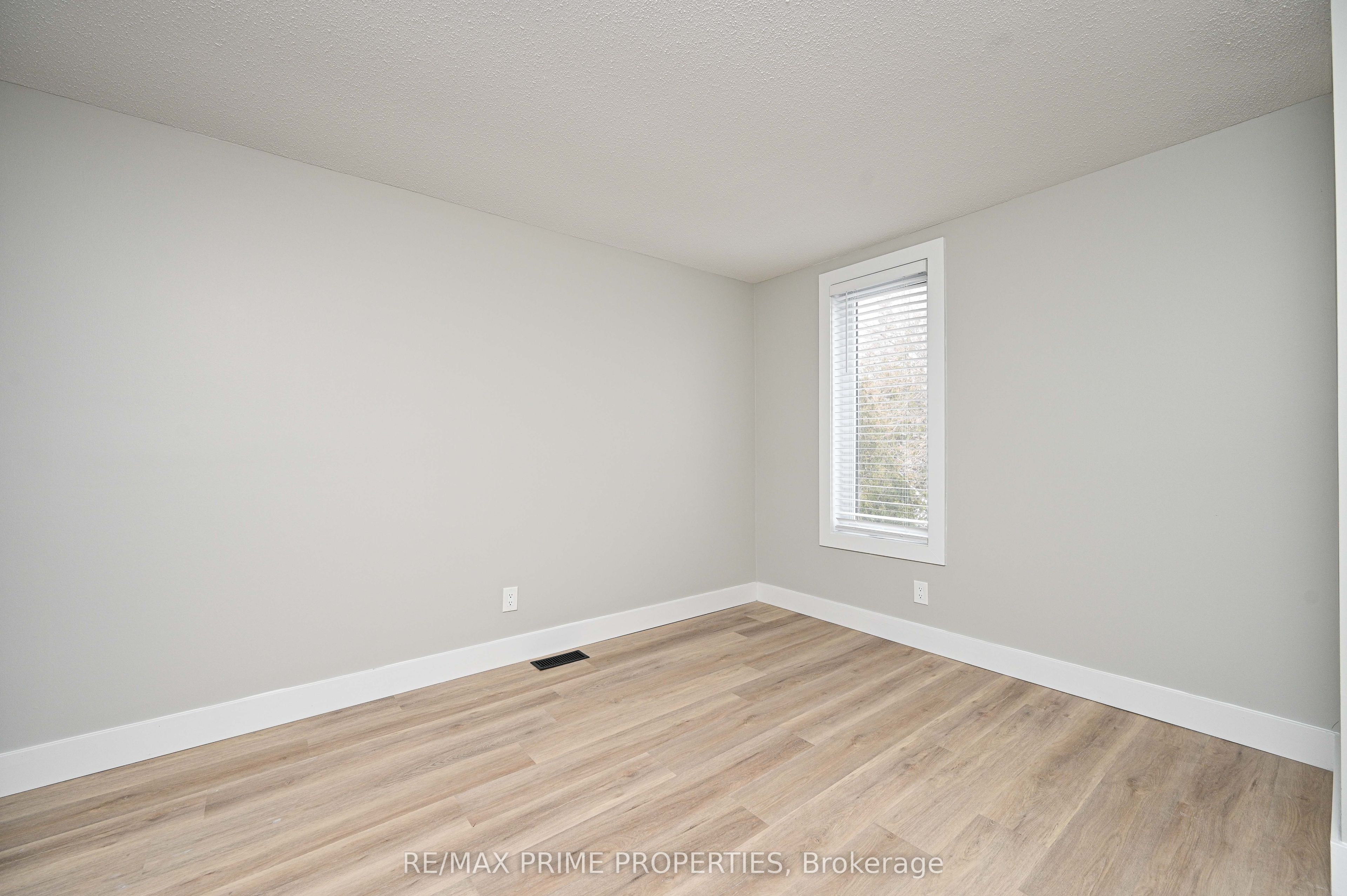 115 Havelock Street Property Photo 26