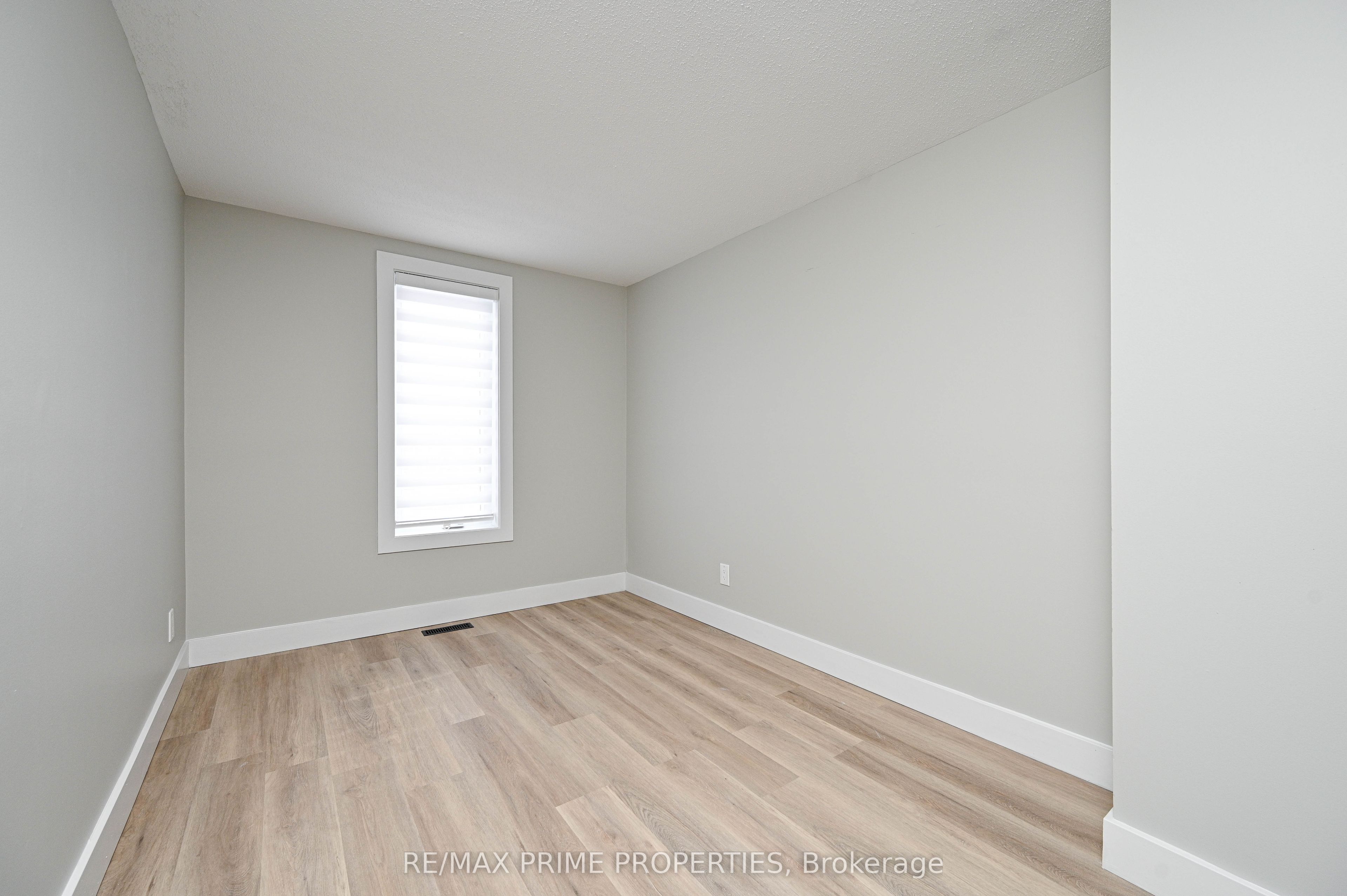 115 Havelock Street Property Photo 35