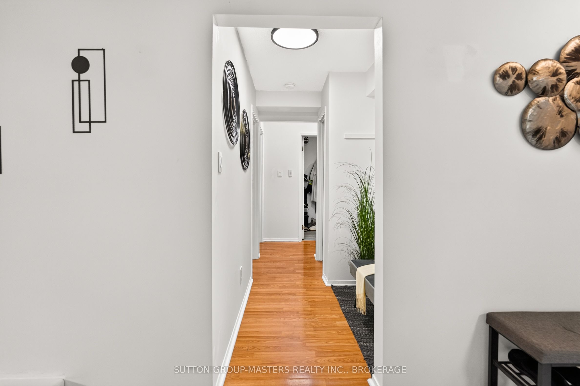 573 Armstrong Road 101 Property Photo 16