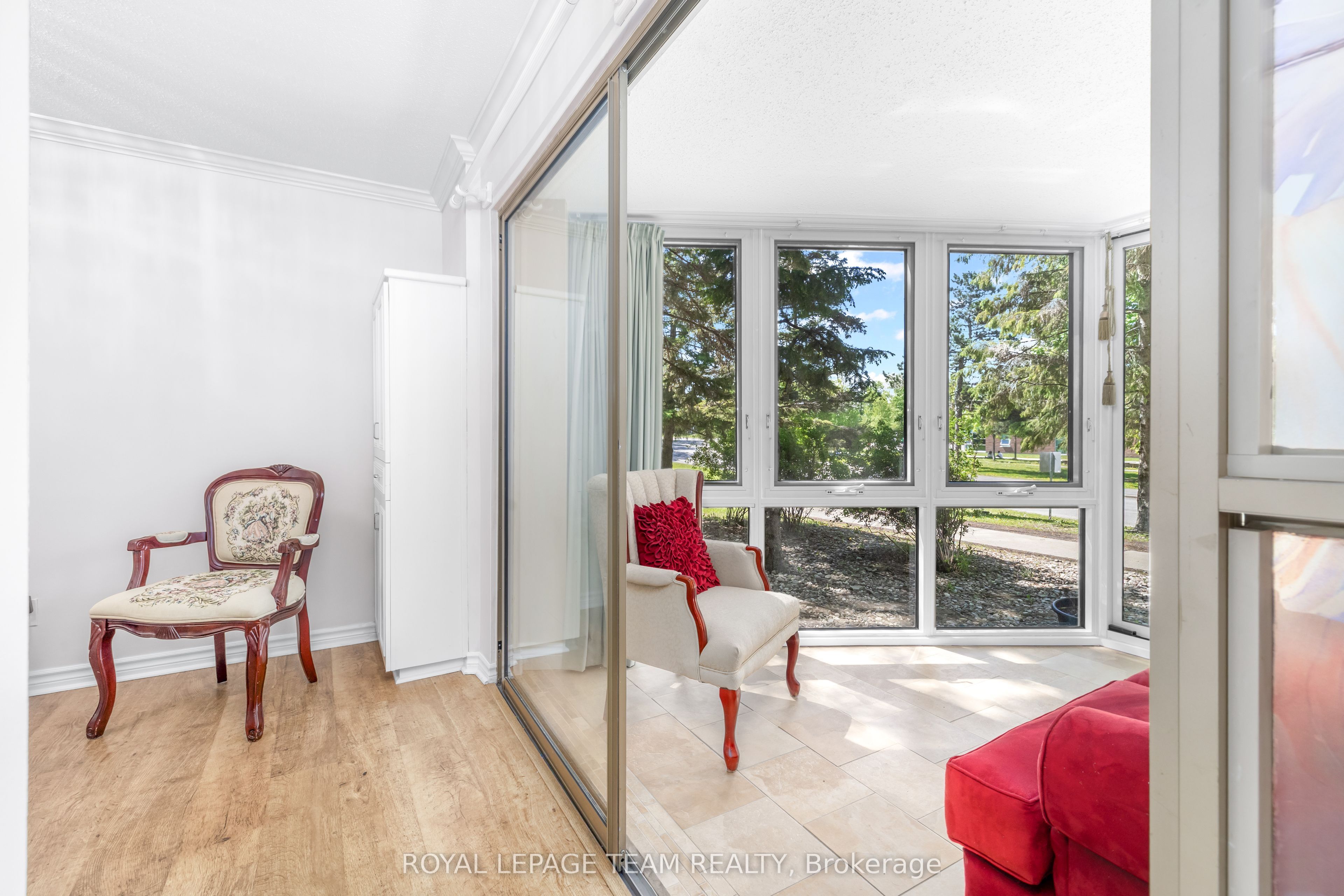 960 Teron Road S 102 Property Photo 21