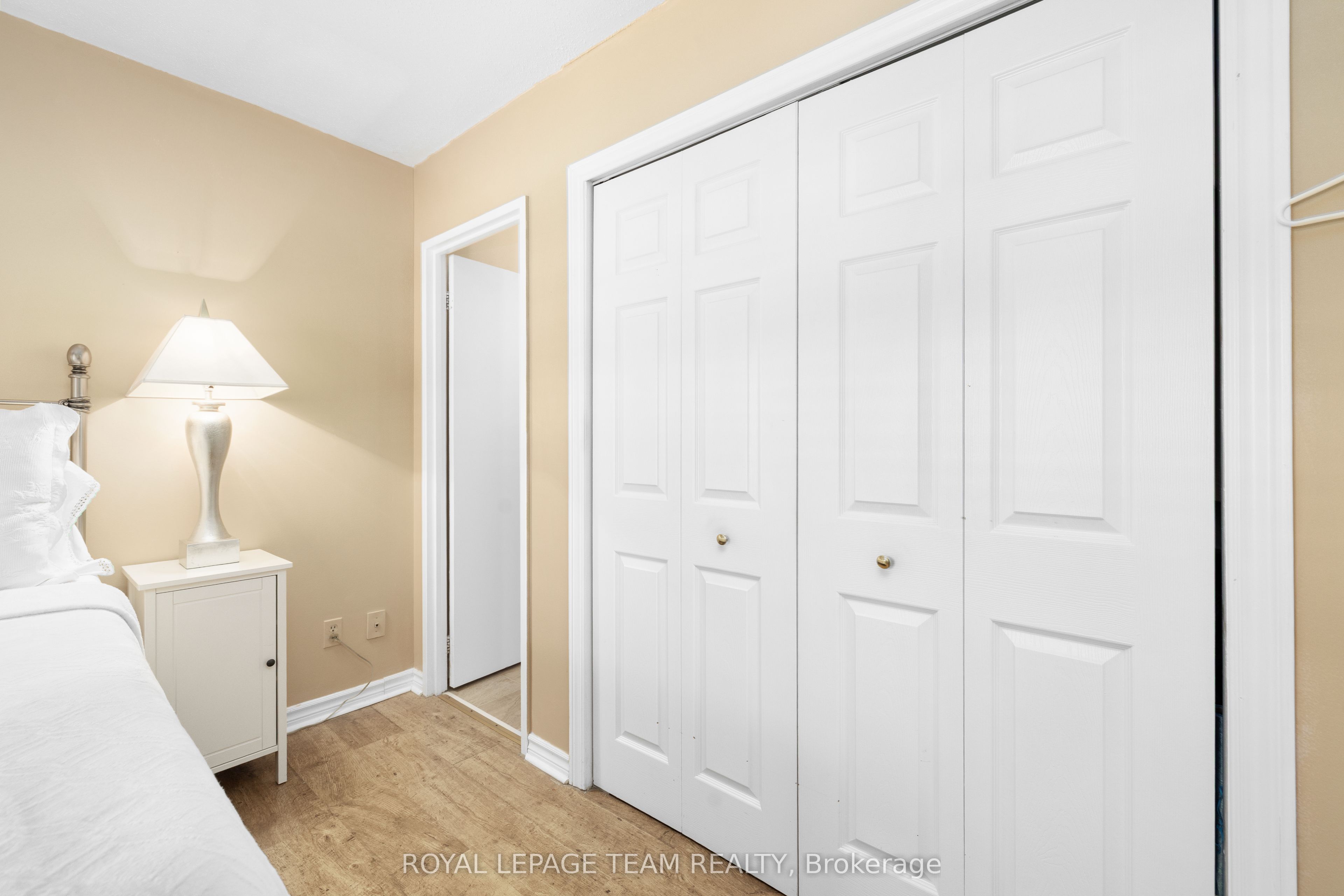 960 Teron Road S 102 Property Photo 25