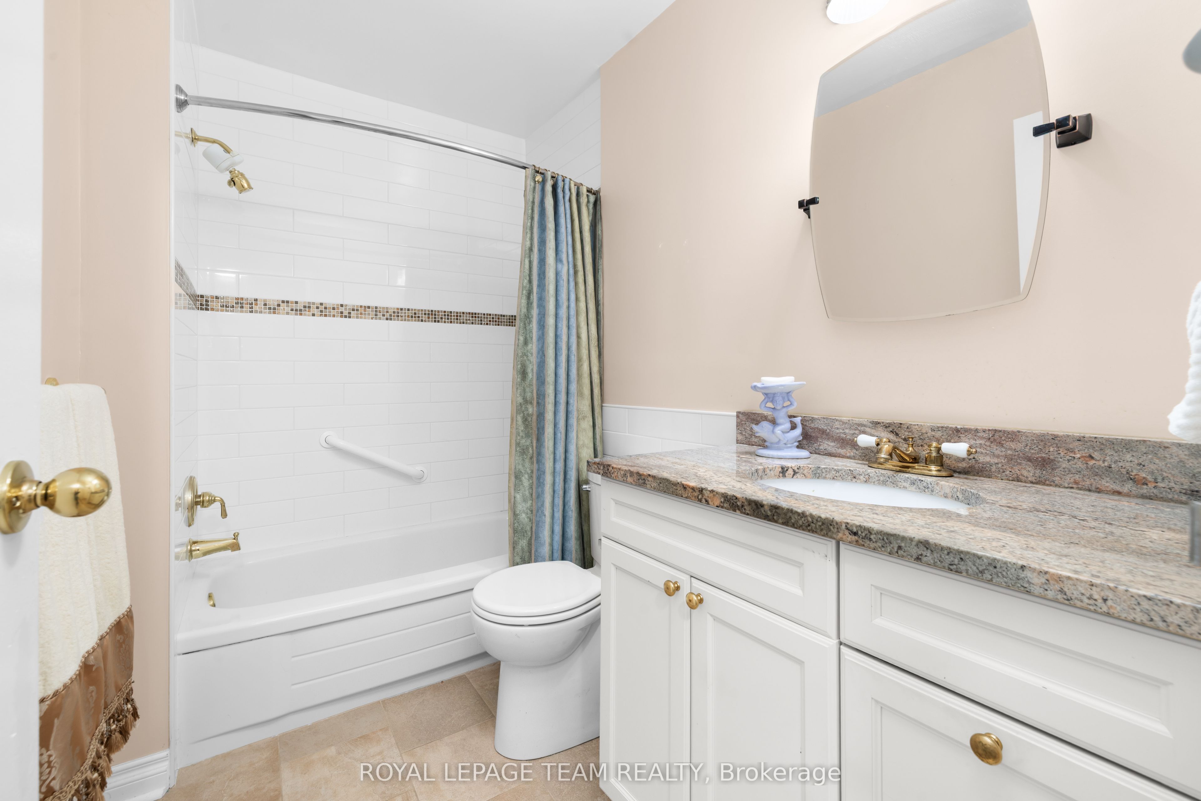 960 Teron Road S 102 Property Photo 26