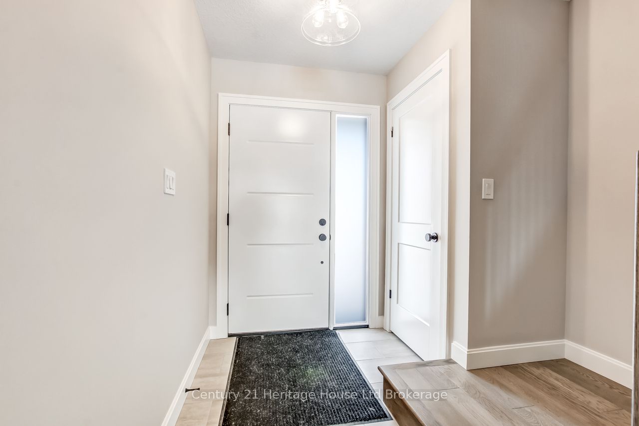 319 Anderson Street Property Photo 2
