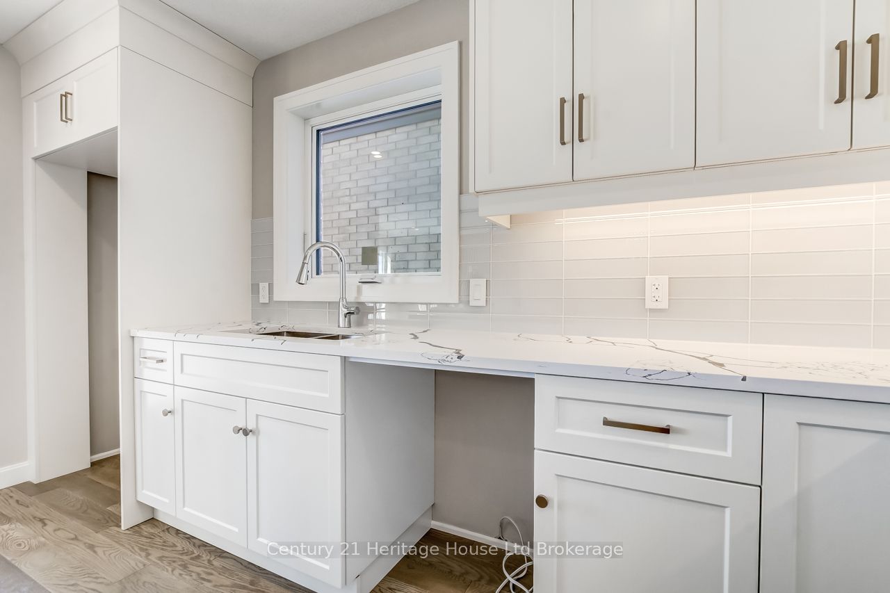 319 Anderson Street Property Photo 10