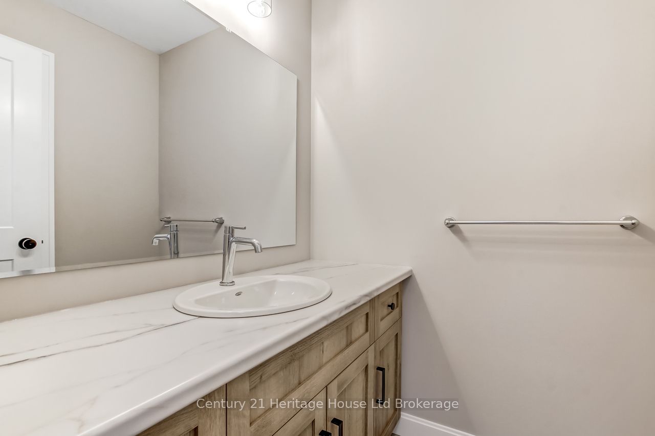 319 Anderson Street Property Photo 20