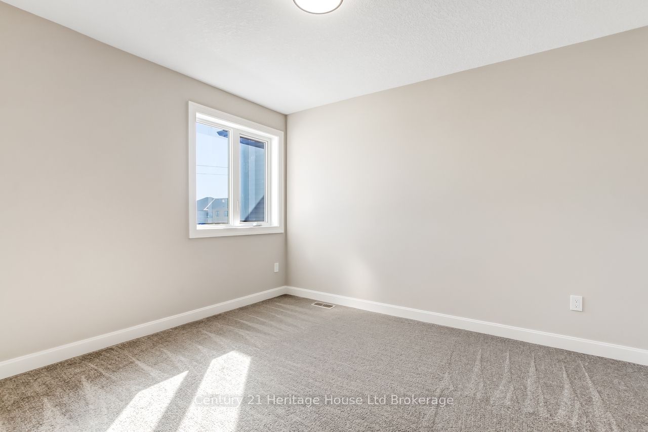 319 Anderson Street Property Photo 22