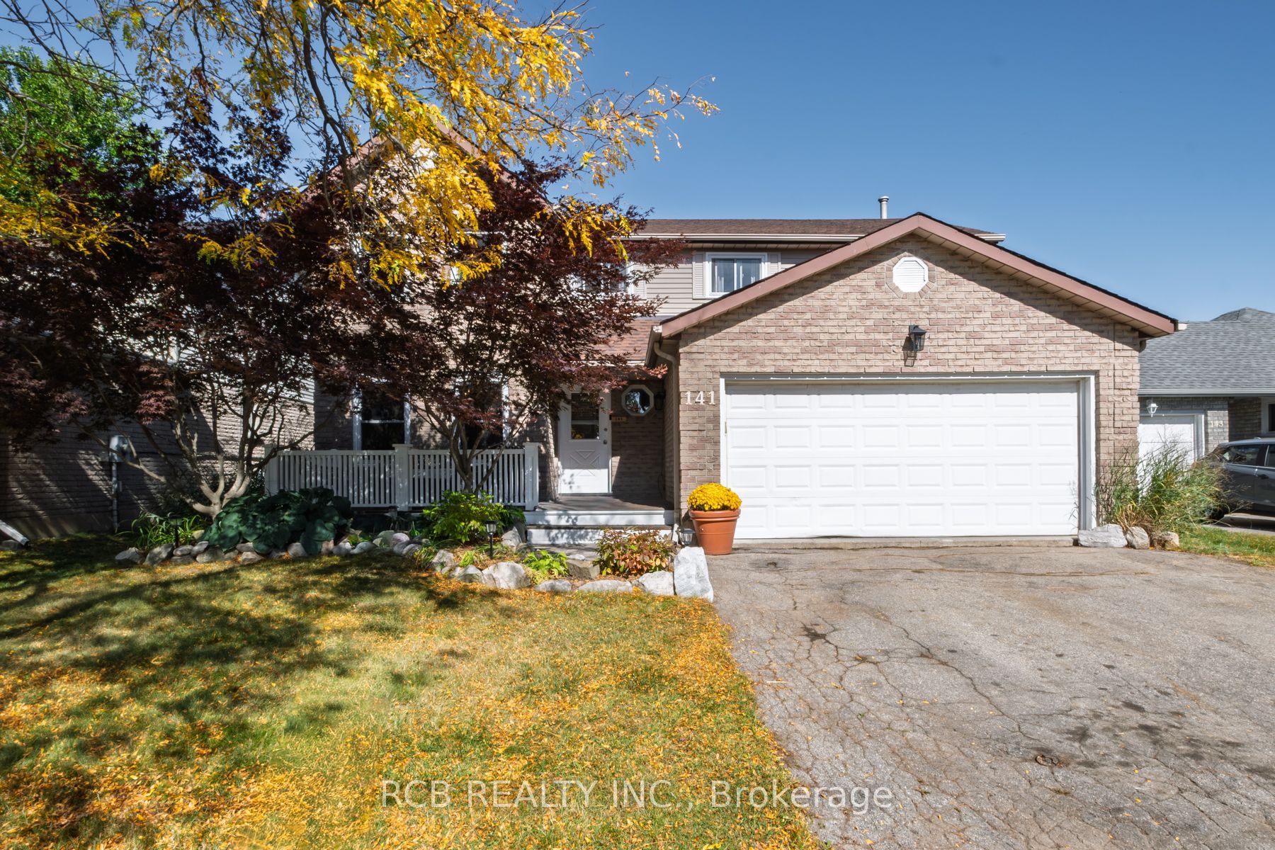 141 Viscount Road Property Photo 1