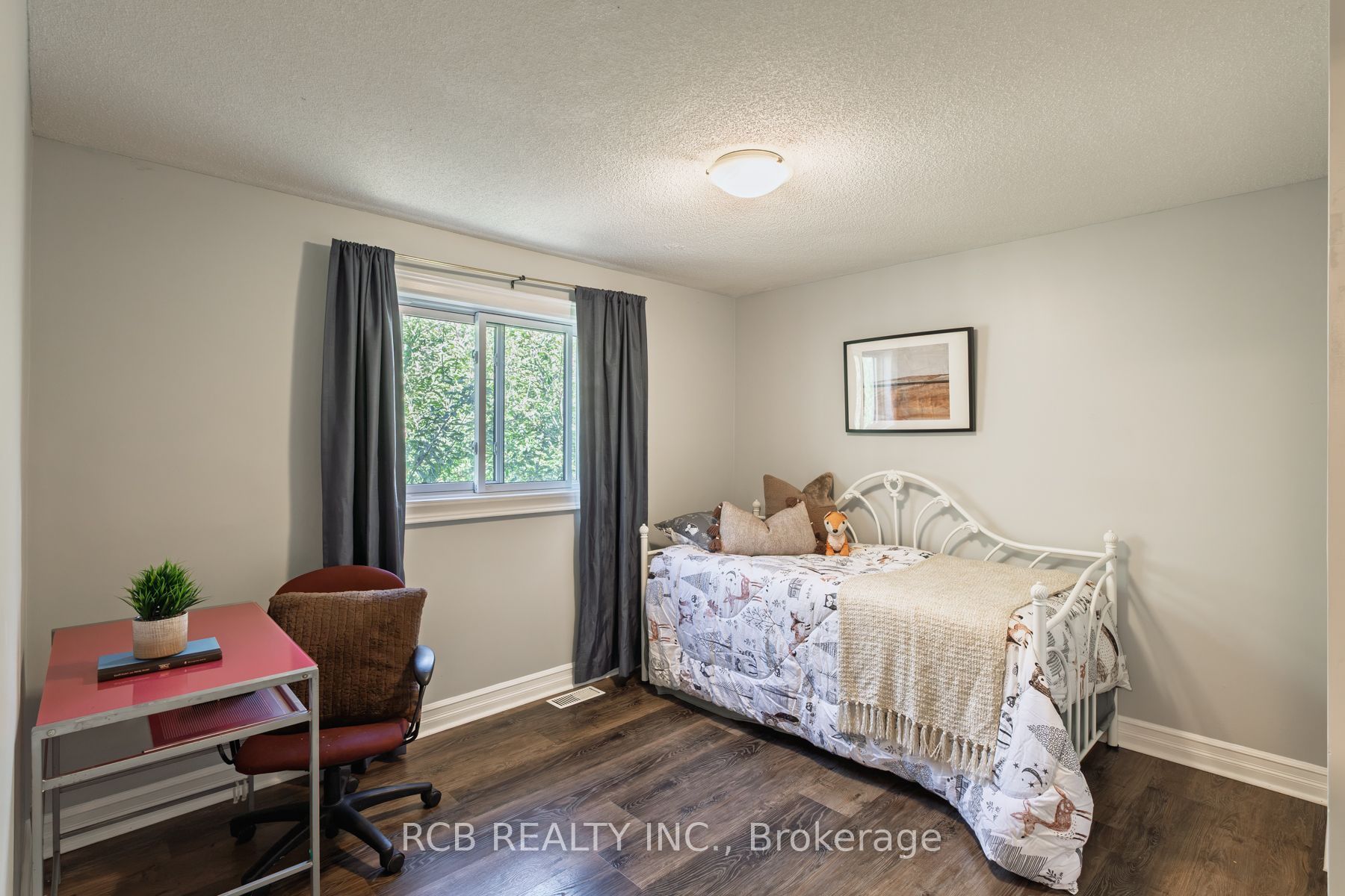 141 Viscount Road Property Photo 21
