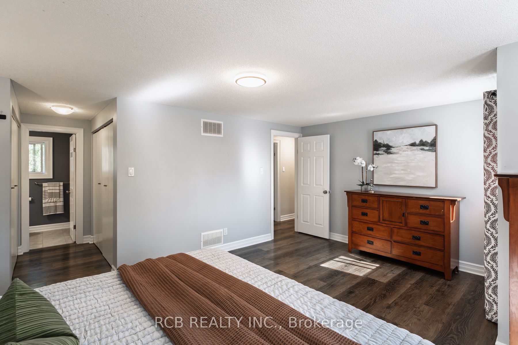 141 Viscount Road Property Photo 27