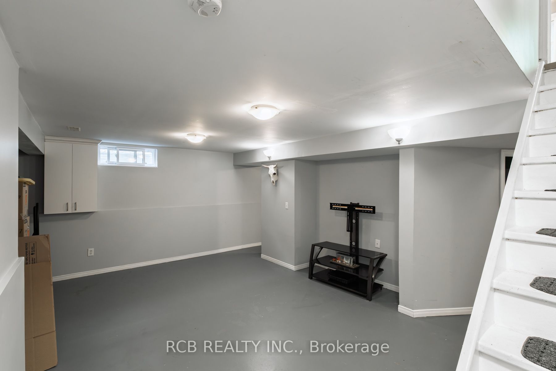 141 Viscount Road Property Photo 30
