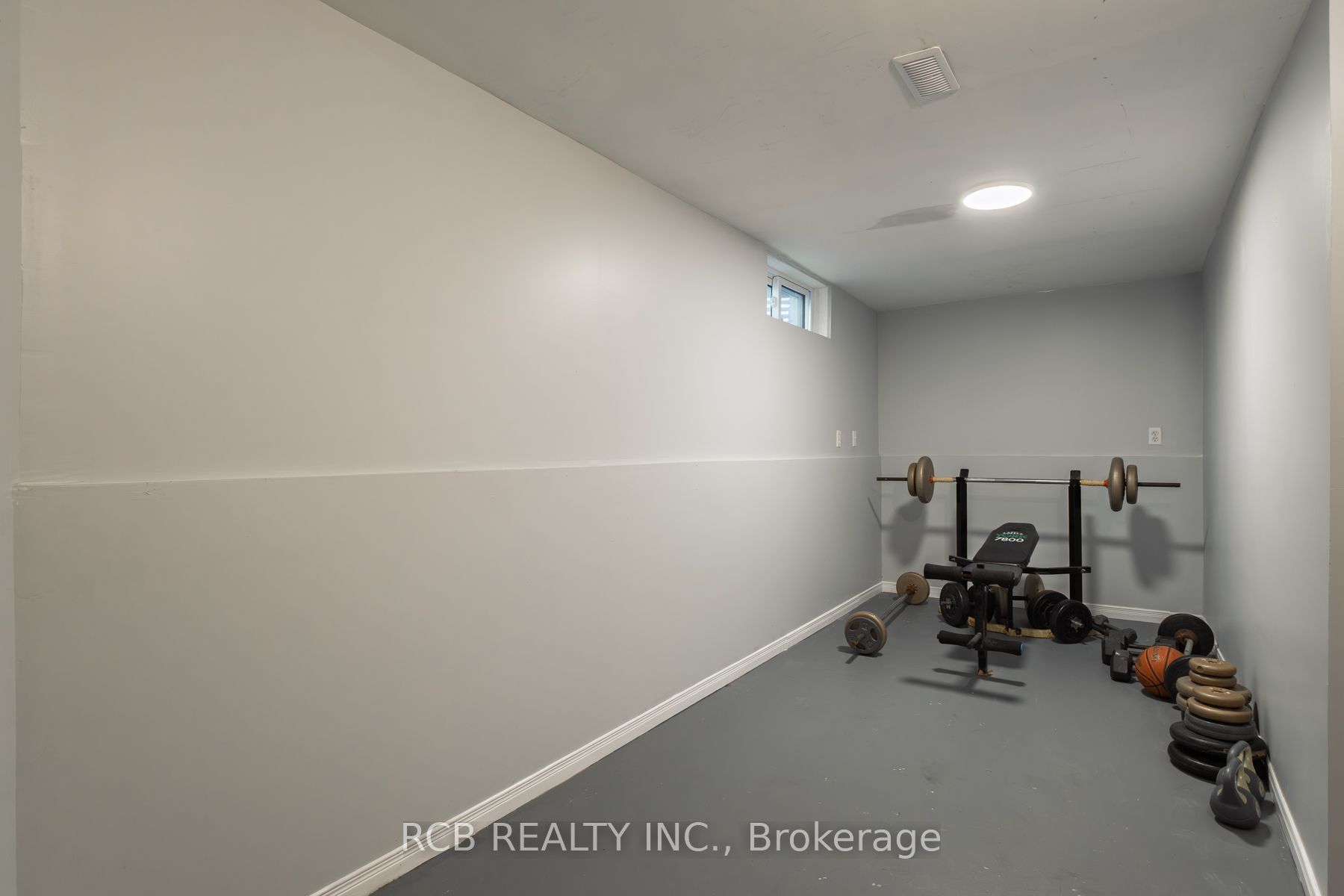 141 Viscount Road Property Photo 33