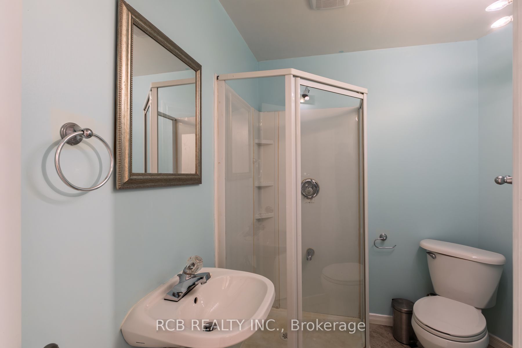 141 Viscount Road Property Photo 34