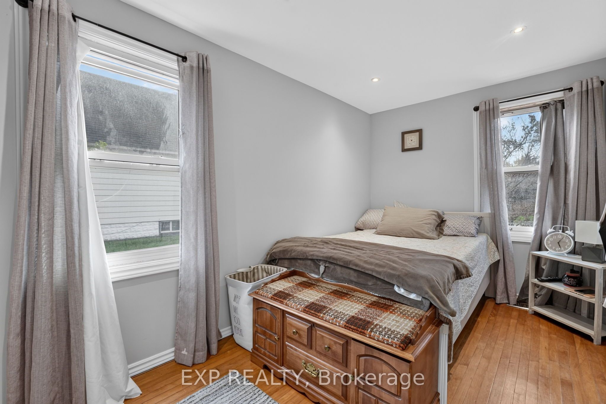 6063 Cadham Street Property Photo 17