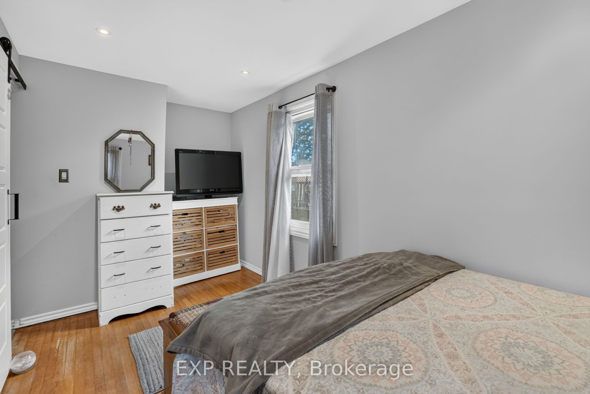 6063 Cadham Street Property Photo 18