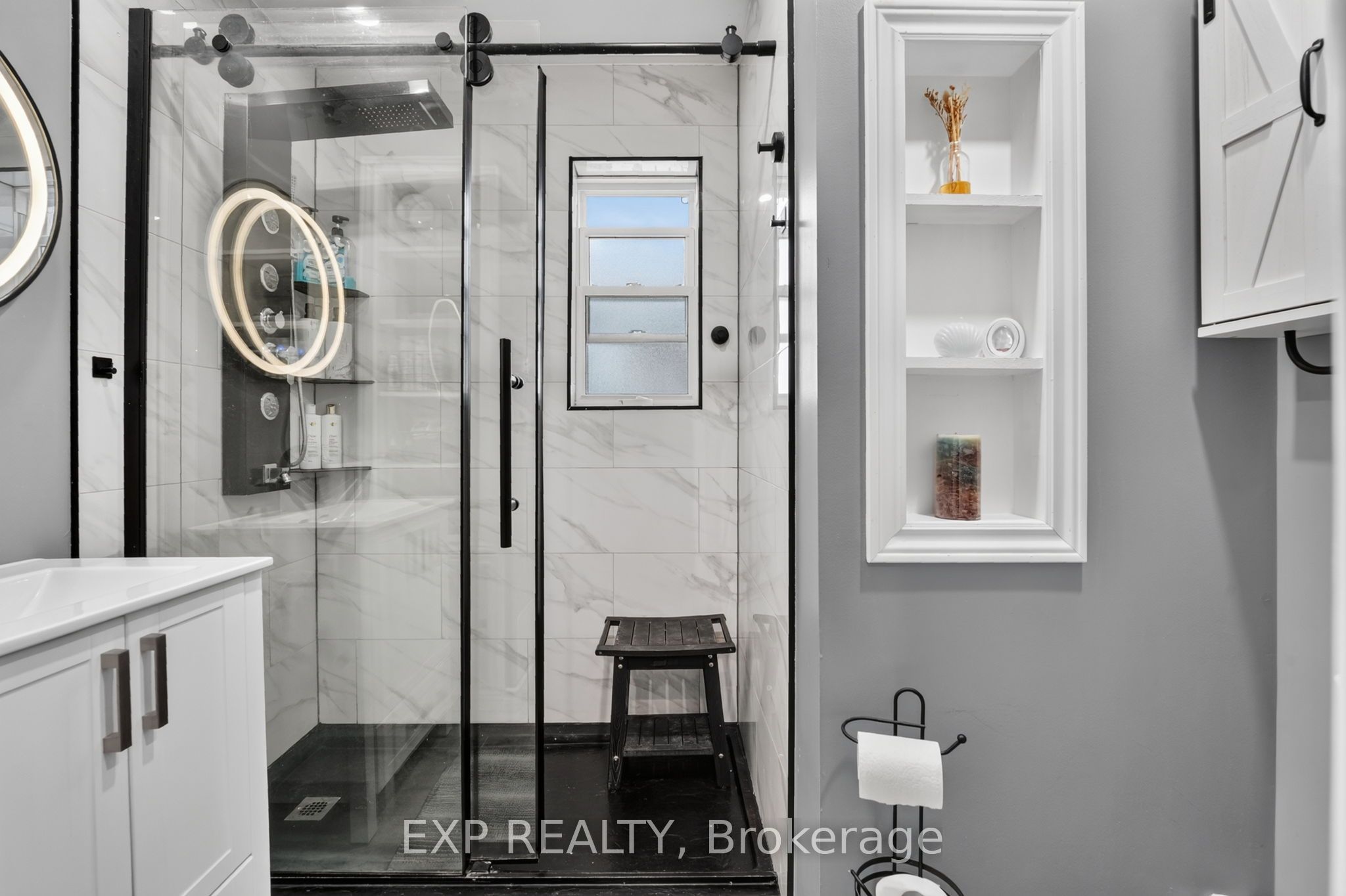 6063 Cadham Street Property Photo 19