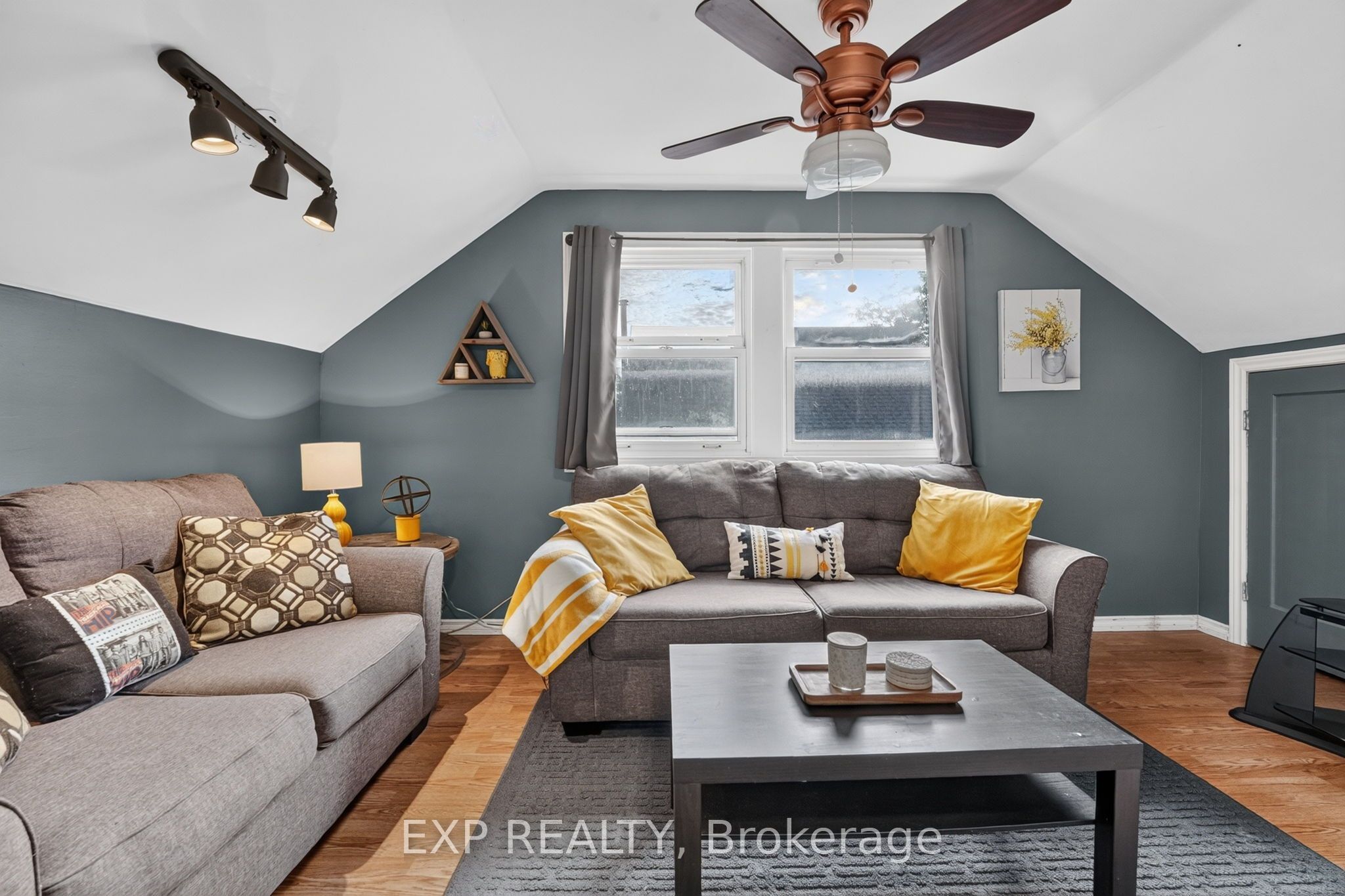 6063 Cadham Street Property Photo 26