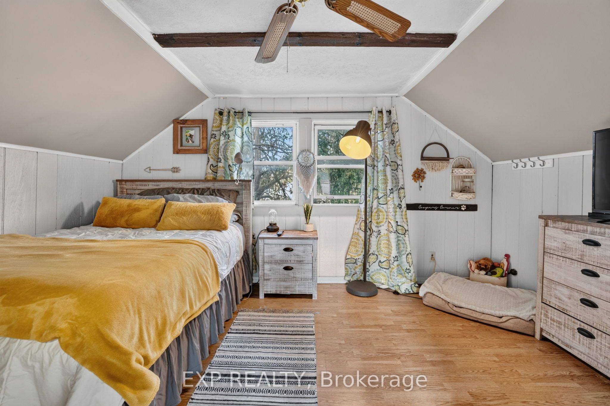 6063 Cadham Street Property Photo 32