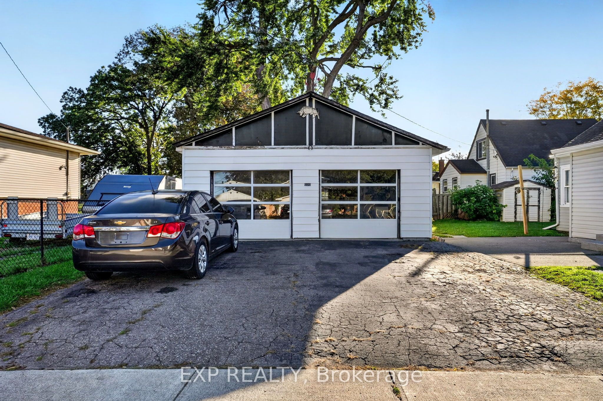 6063 Cadham Street Property Photo 37