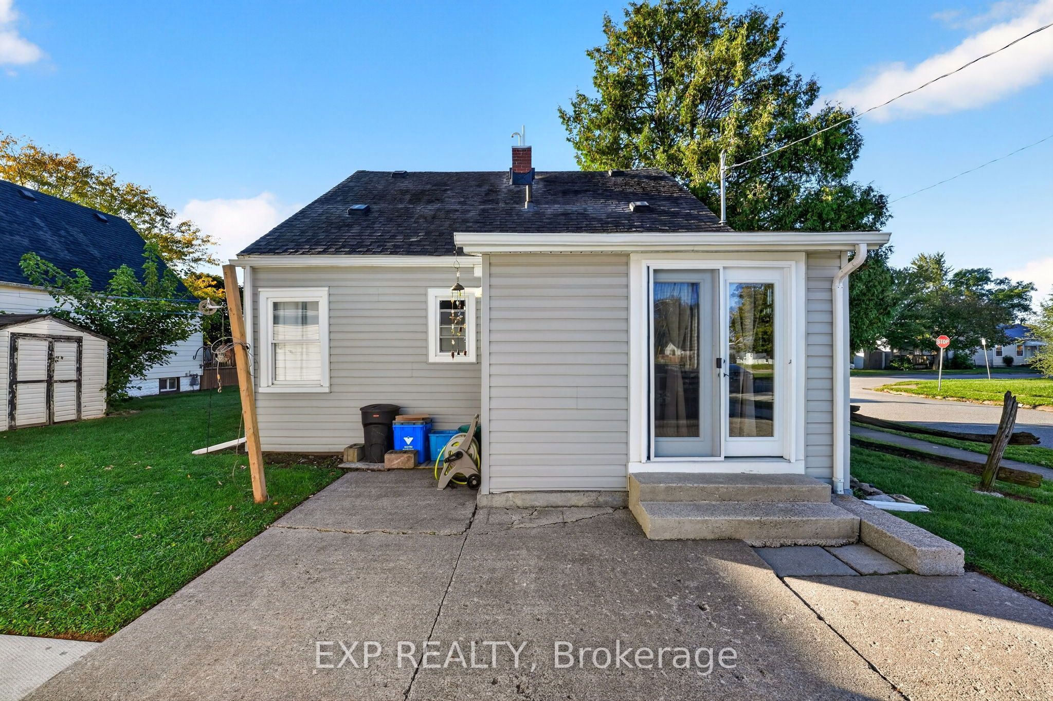 6063 Cadham Street Property Photo 39