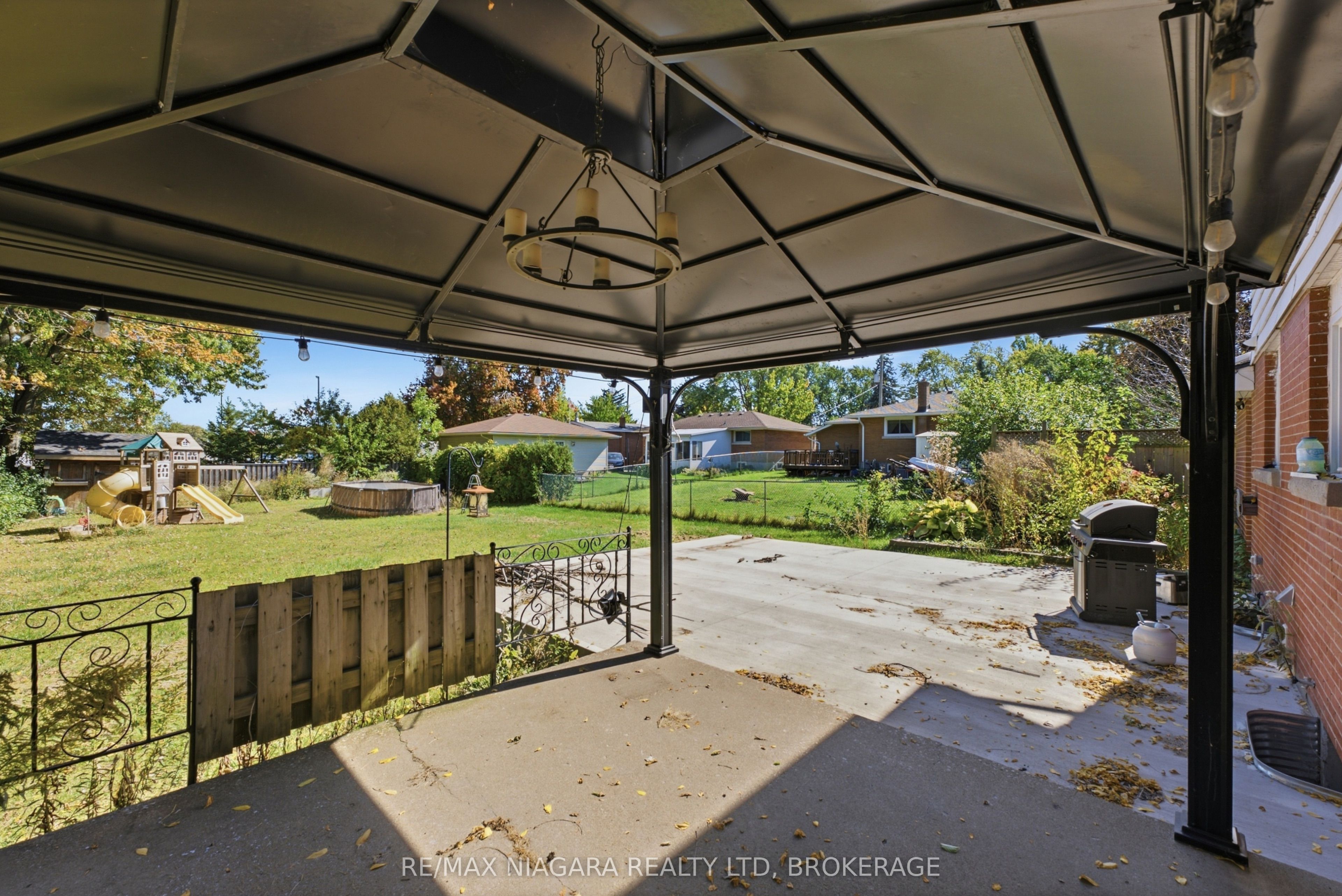 163 Champlain Drive Property Photo 29