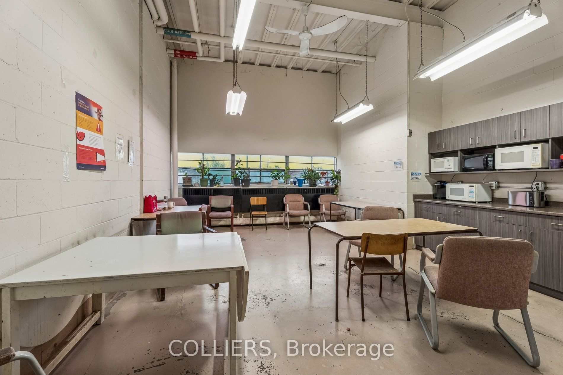 663 Woodward Avenue Property Photo 10