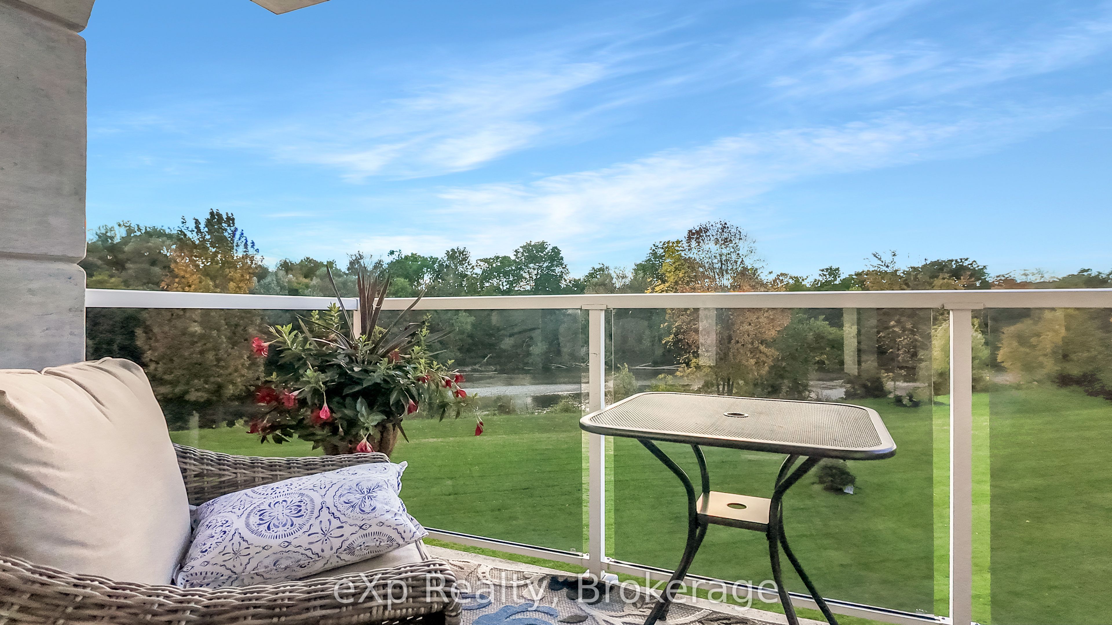 125 William Street N 304 Property Photo 31