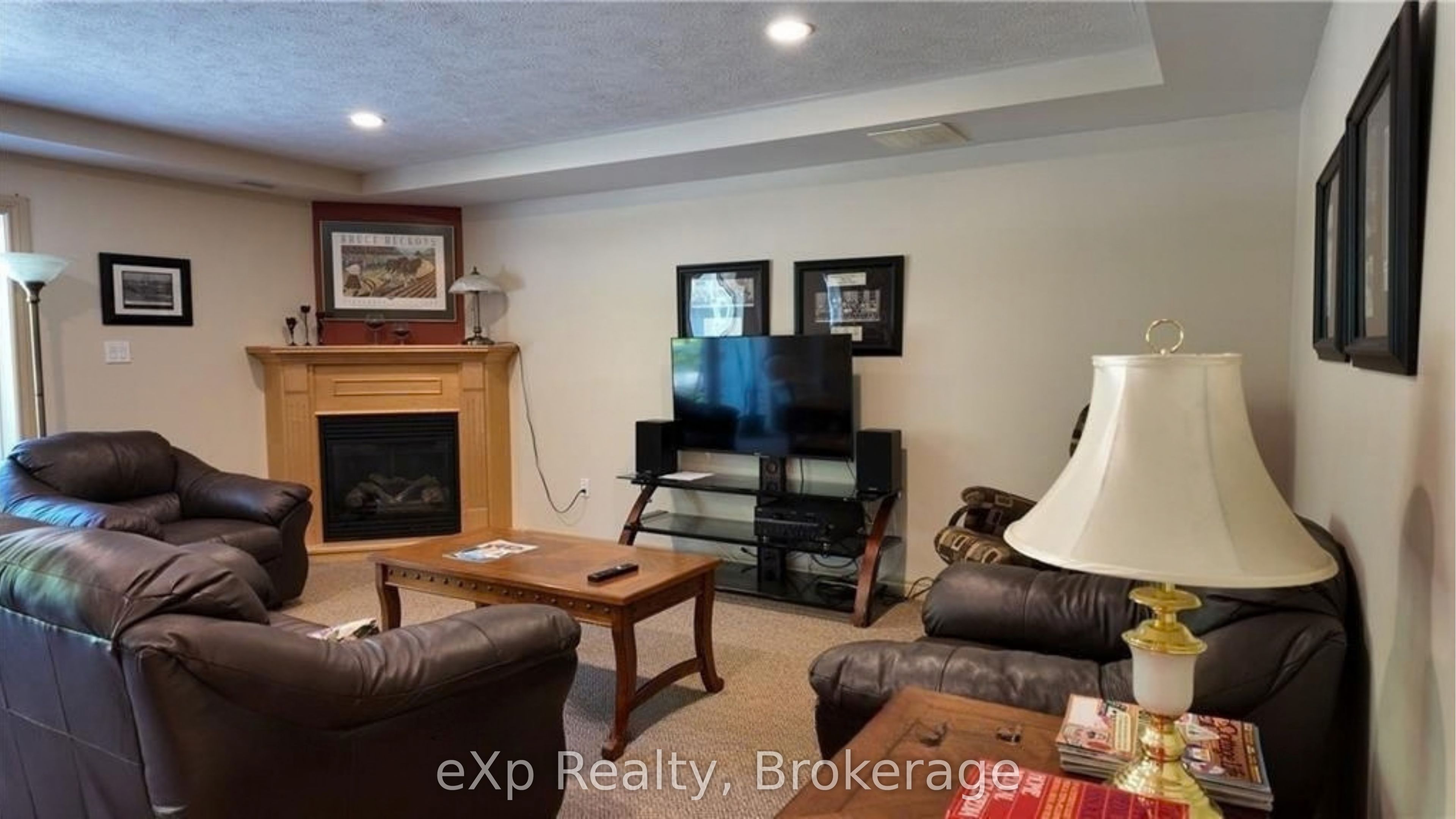 125 William Street N 304 Property Photo 36