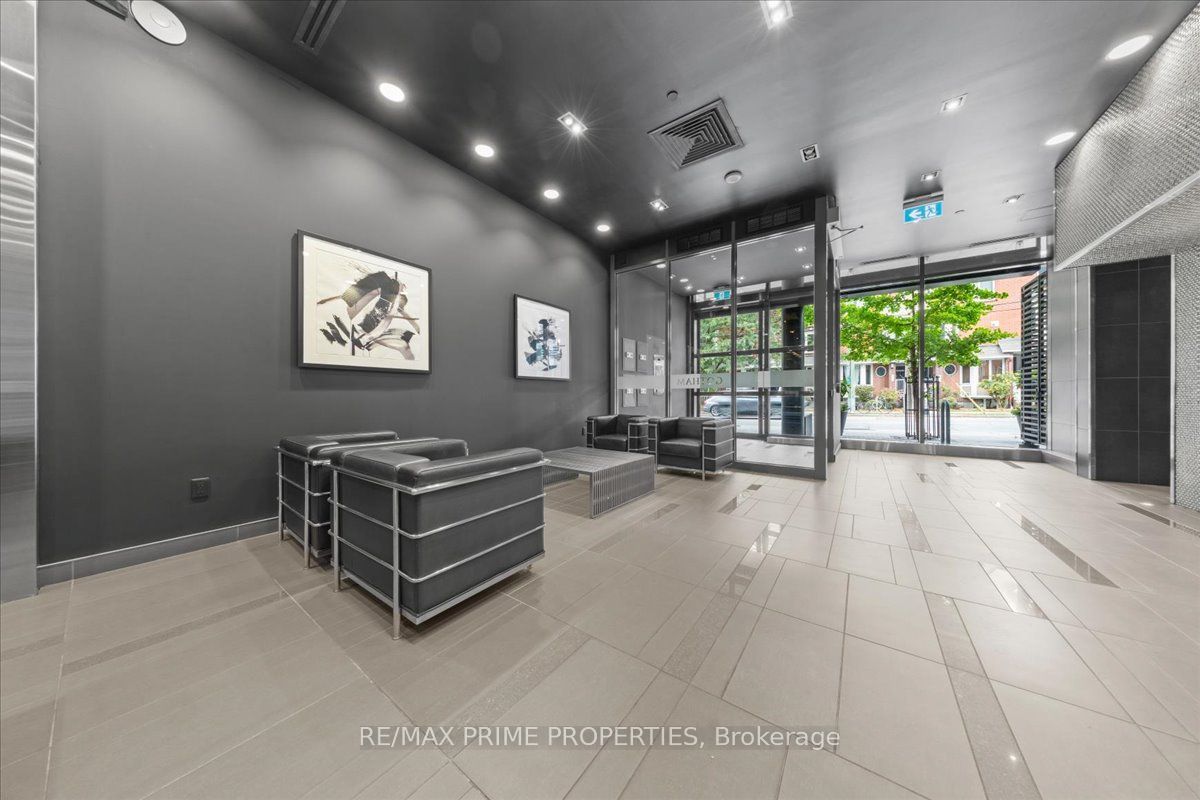 224 Lyon Street N Property Photo 22