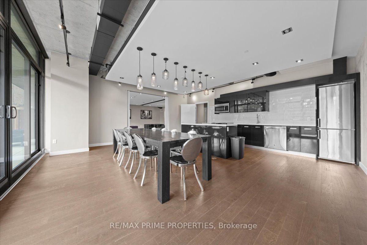 224 Lyon Street N Property Photo 28