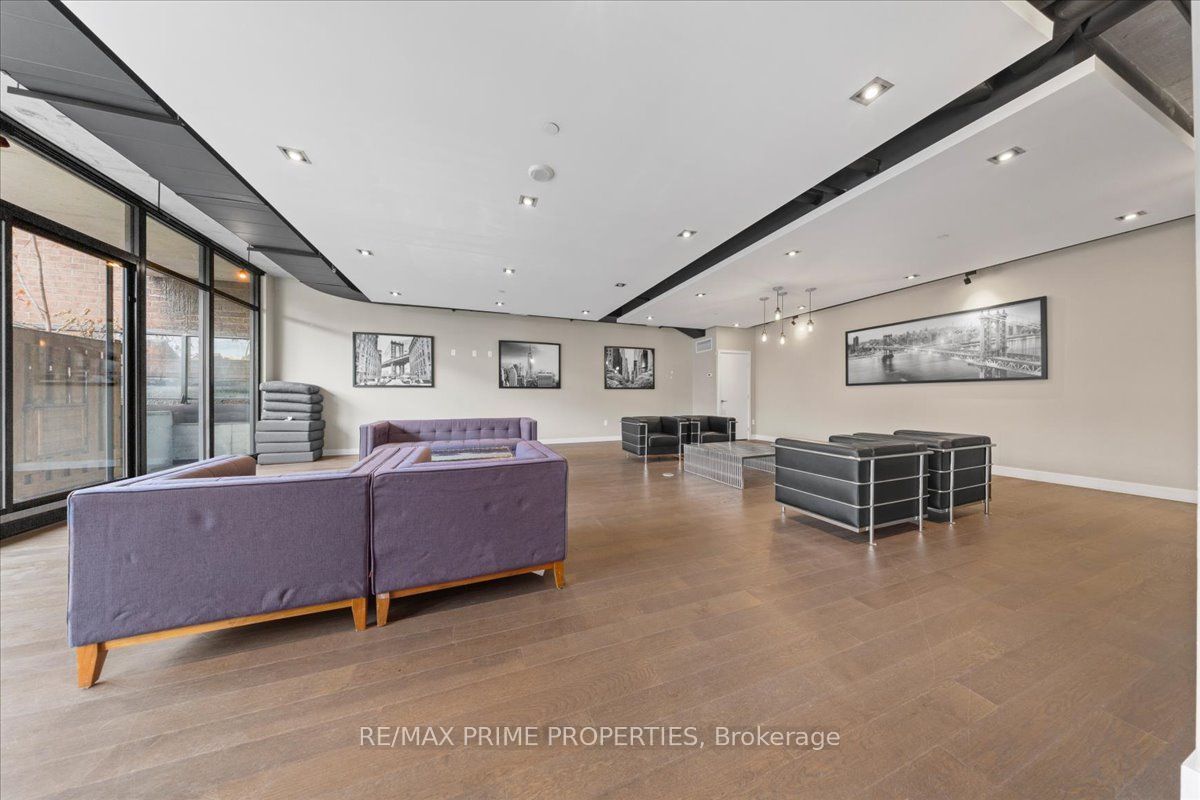 224 Lyon Street N Property Photo 29