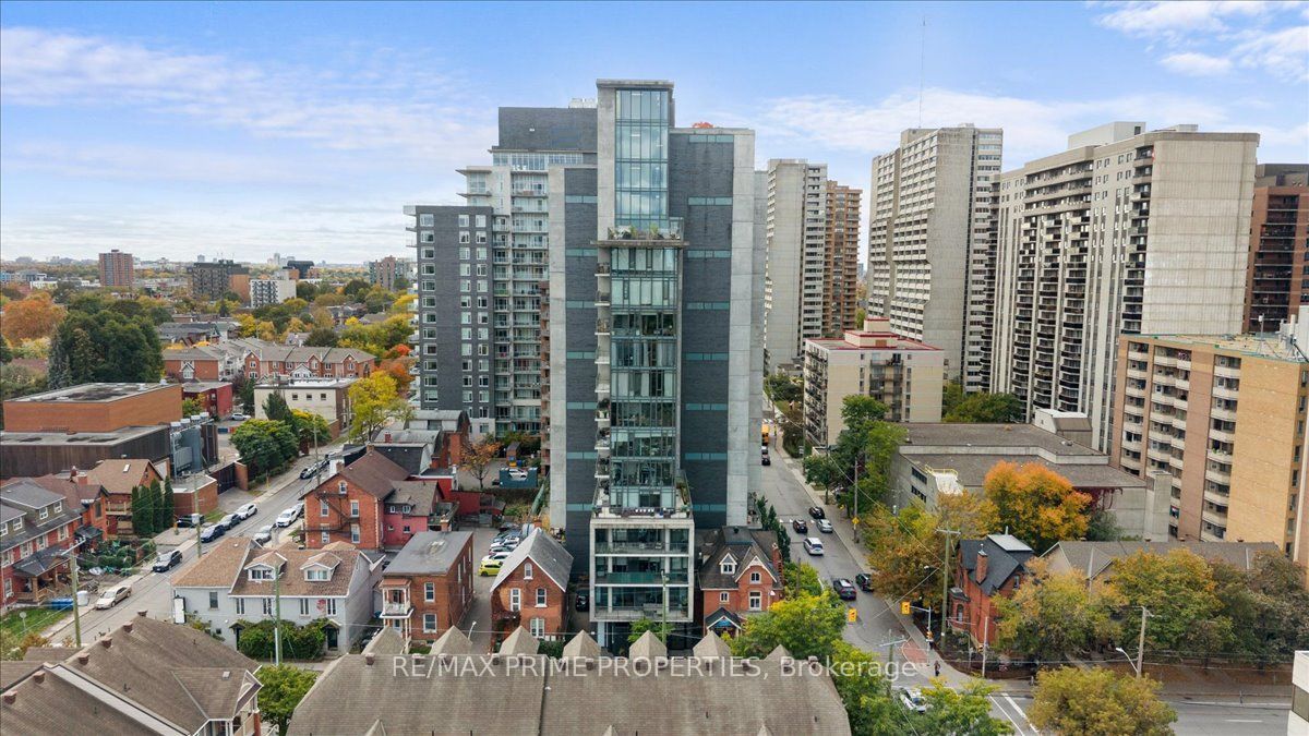 224 Lyon Street N Property Photo 37