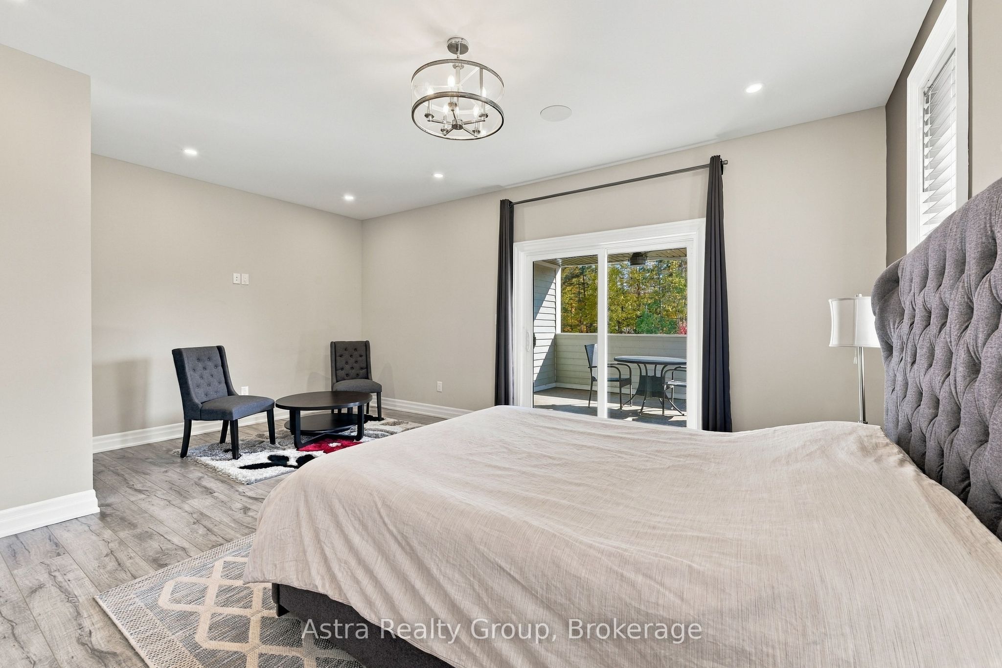 181 Anglo Street Property Photo 20