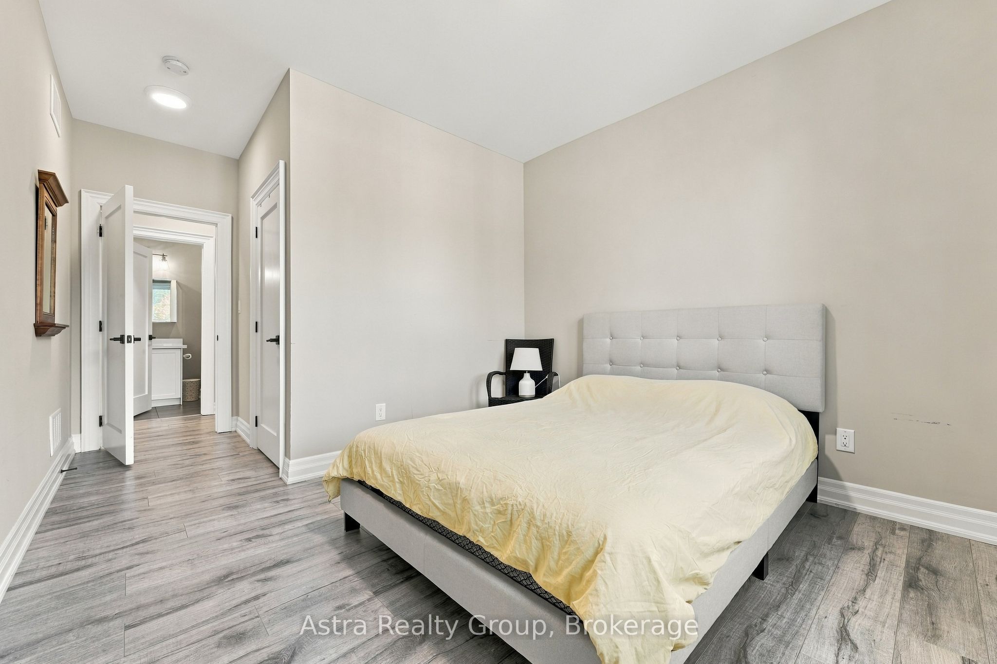 181 Anglo Street Property Photo 28