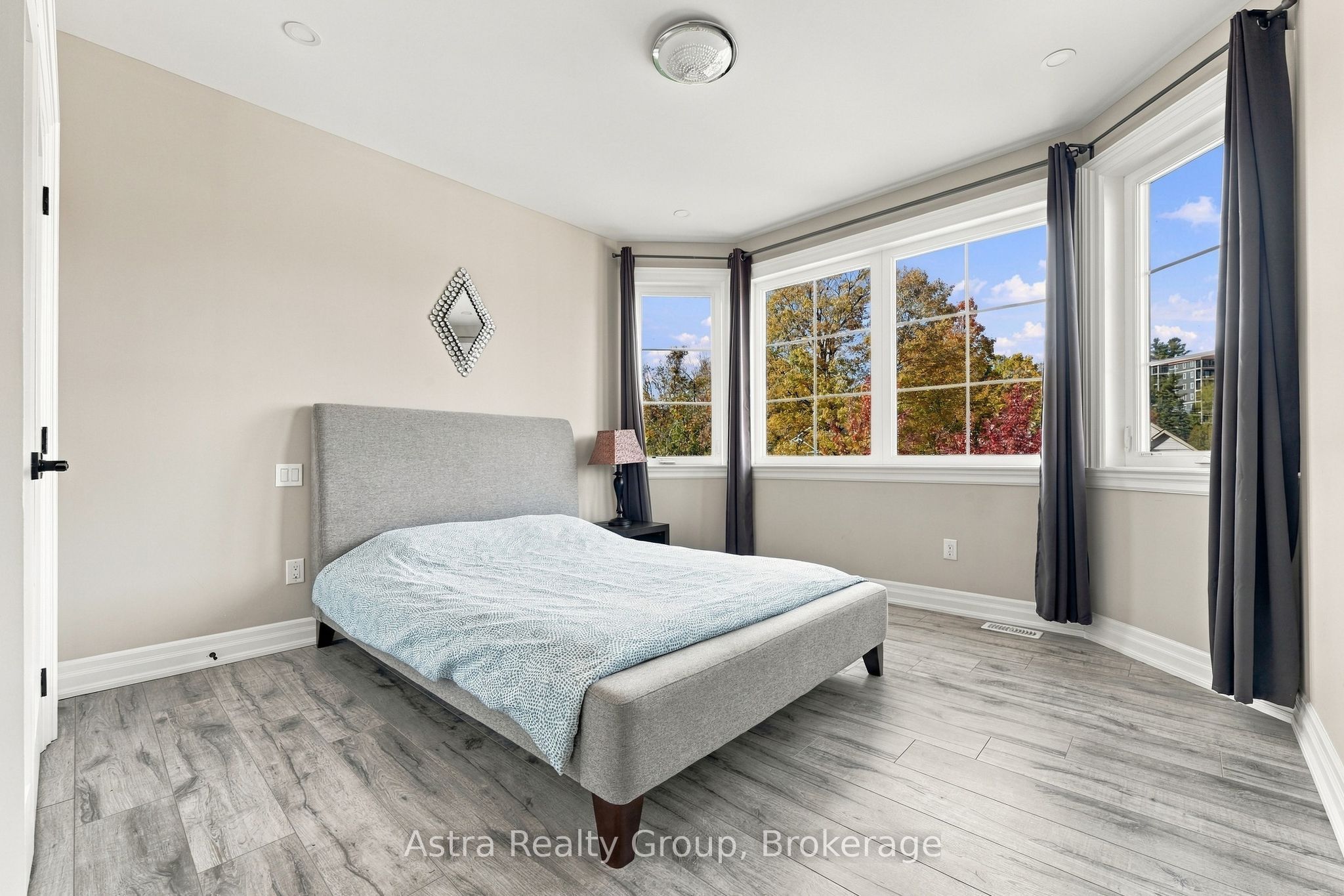 181 Anglo Street Property Photo 30