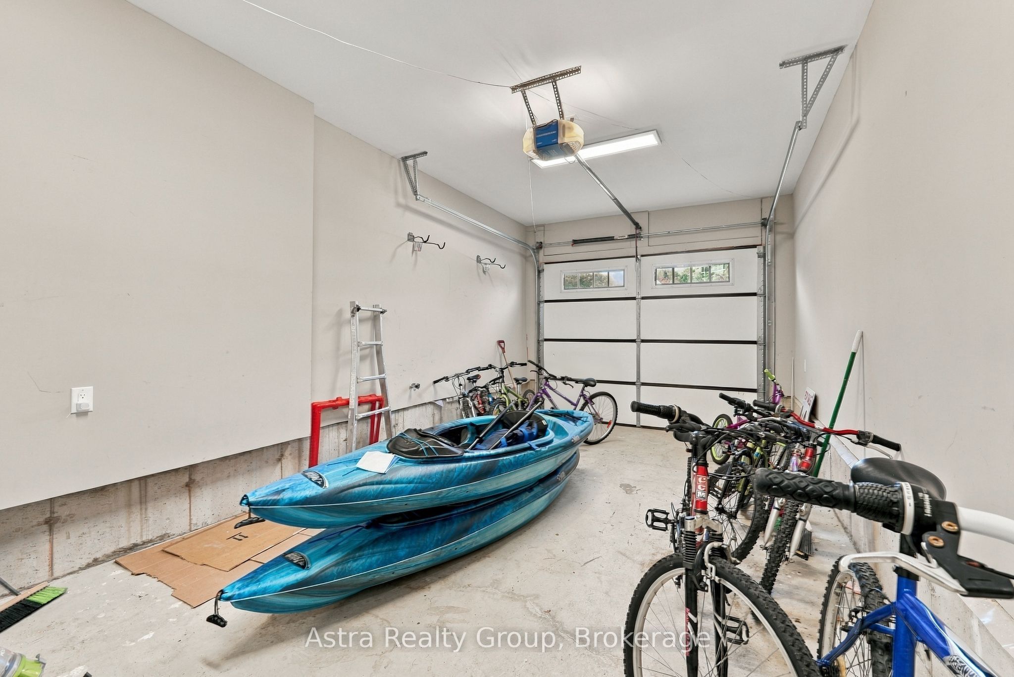 181 Anglo Street Property Photo 38