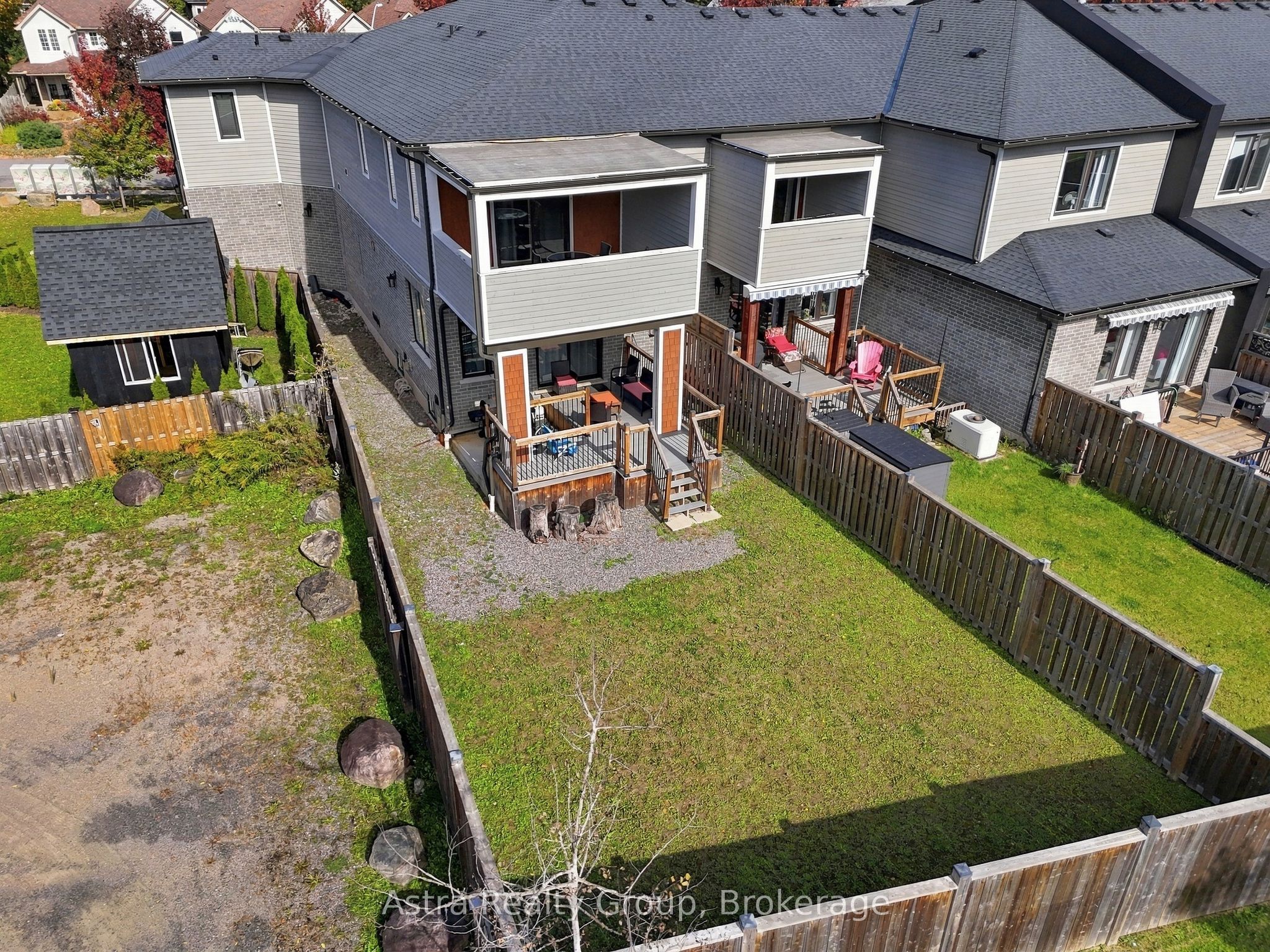 181 Anglo Street Property Photo 44