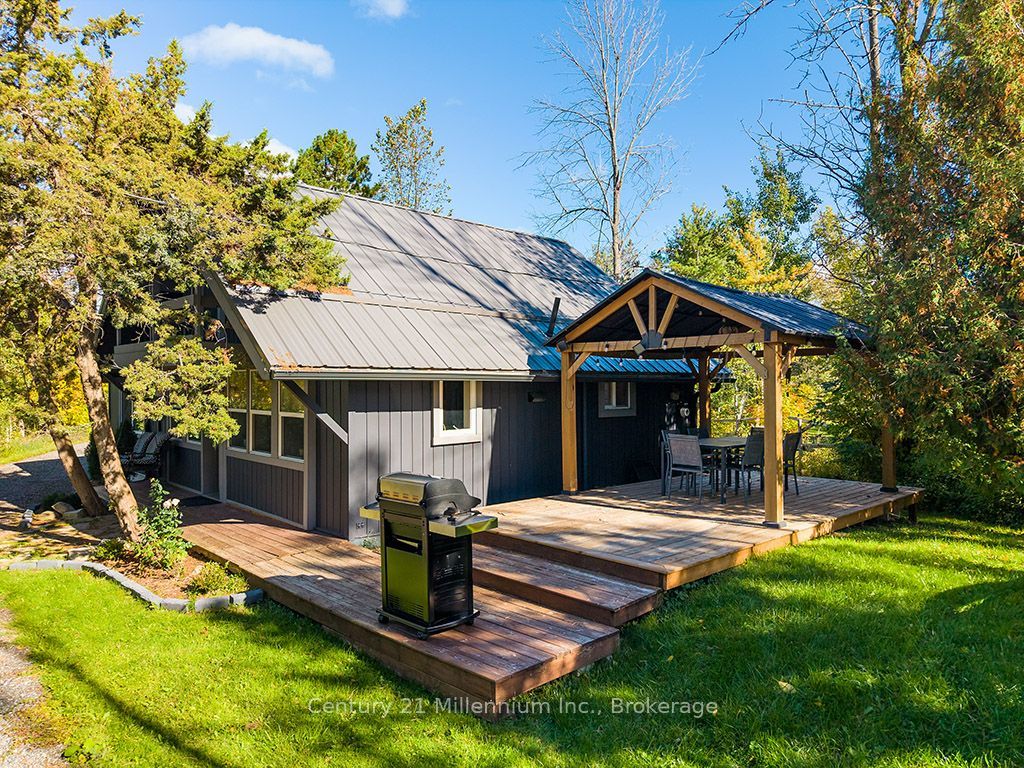 102 Martin Grove Property Photo 19