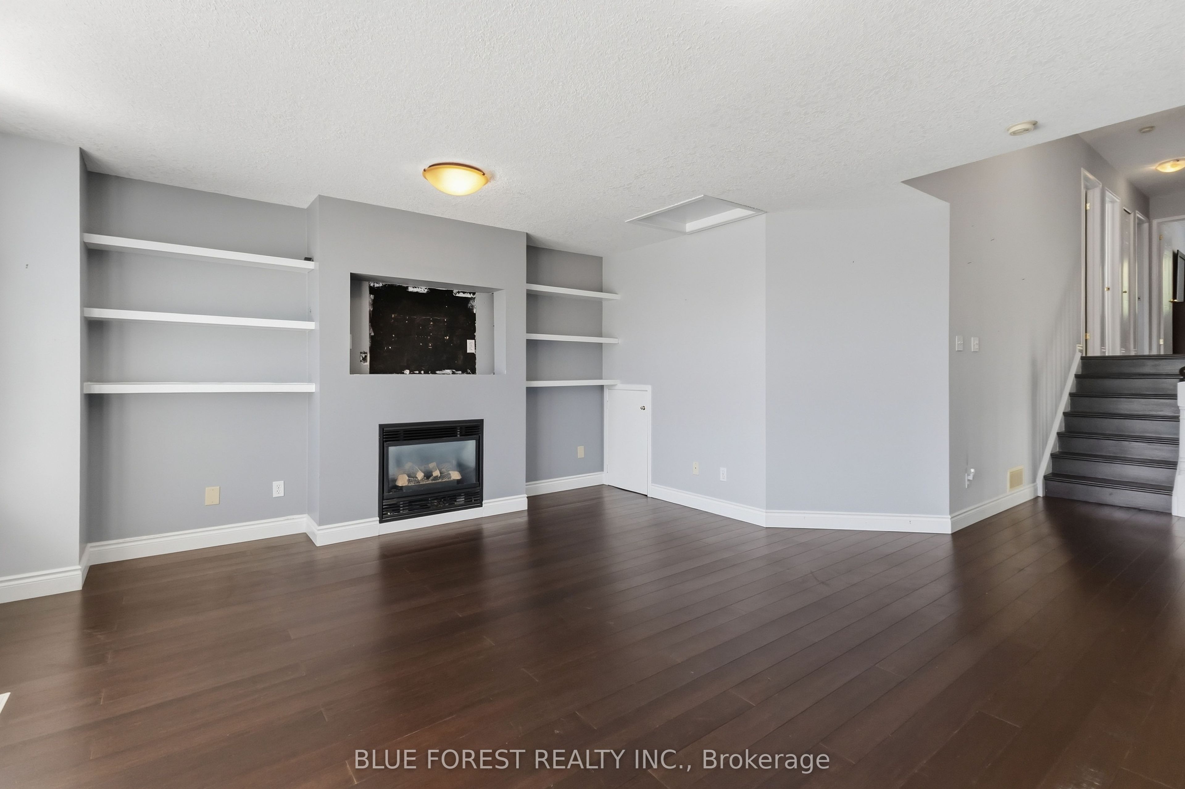 763 Redoak Place Property Photo 18
