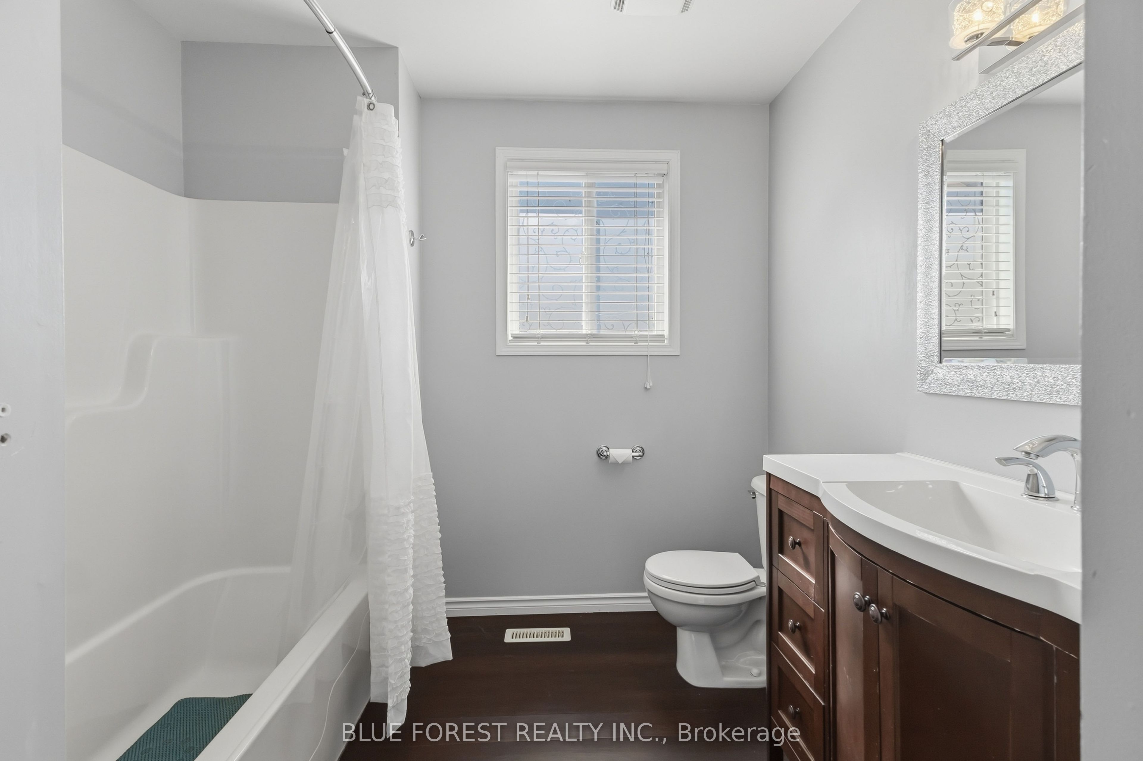 763 Redoak Place Property Photo 27