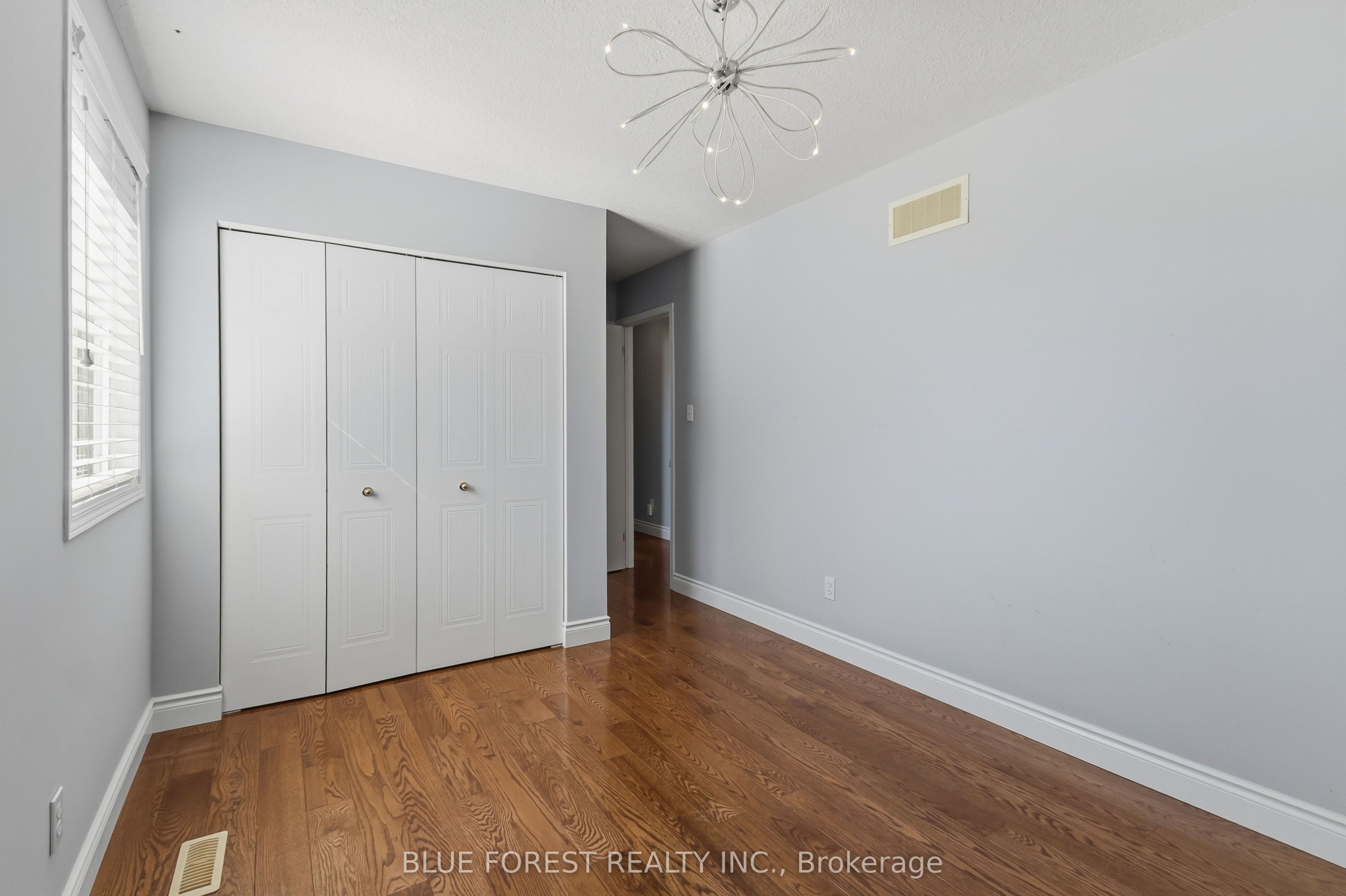 763 Redoak Place Property Photo 31