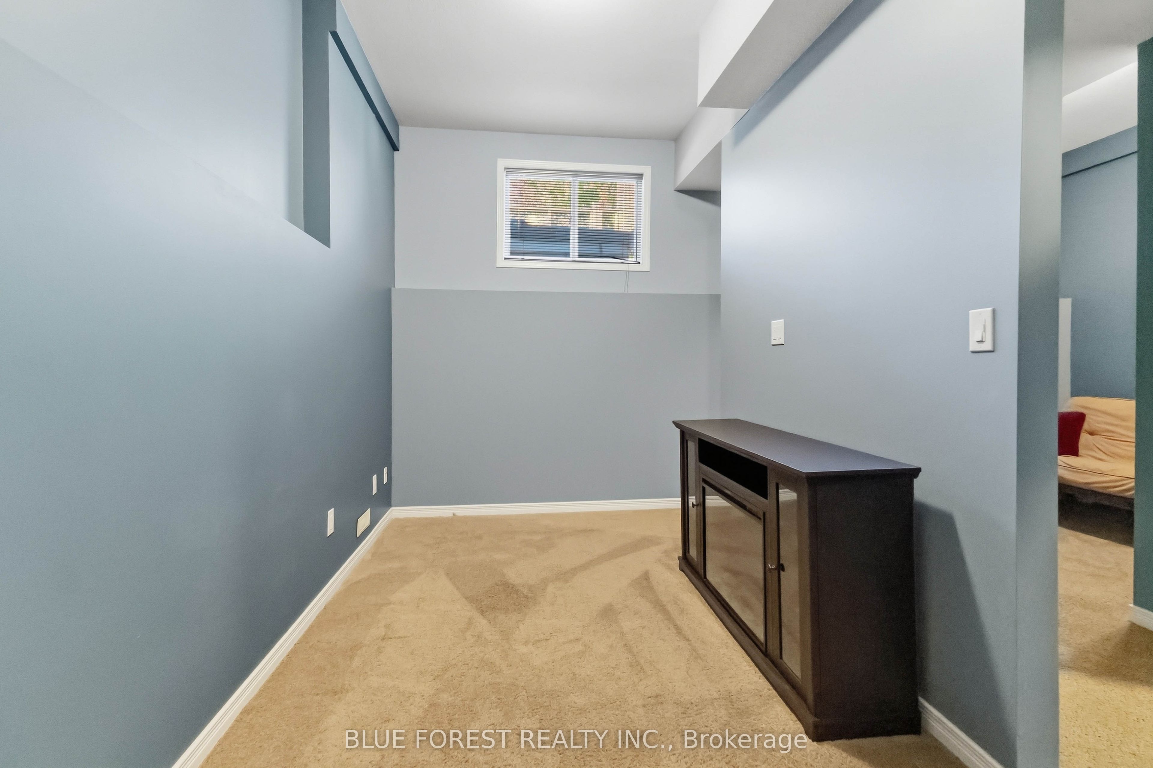 763 Redoak Place Property Photo 36