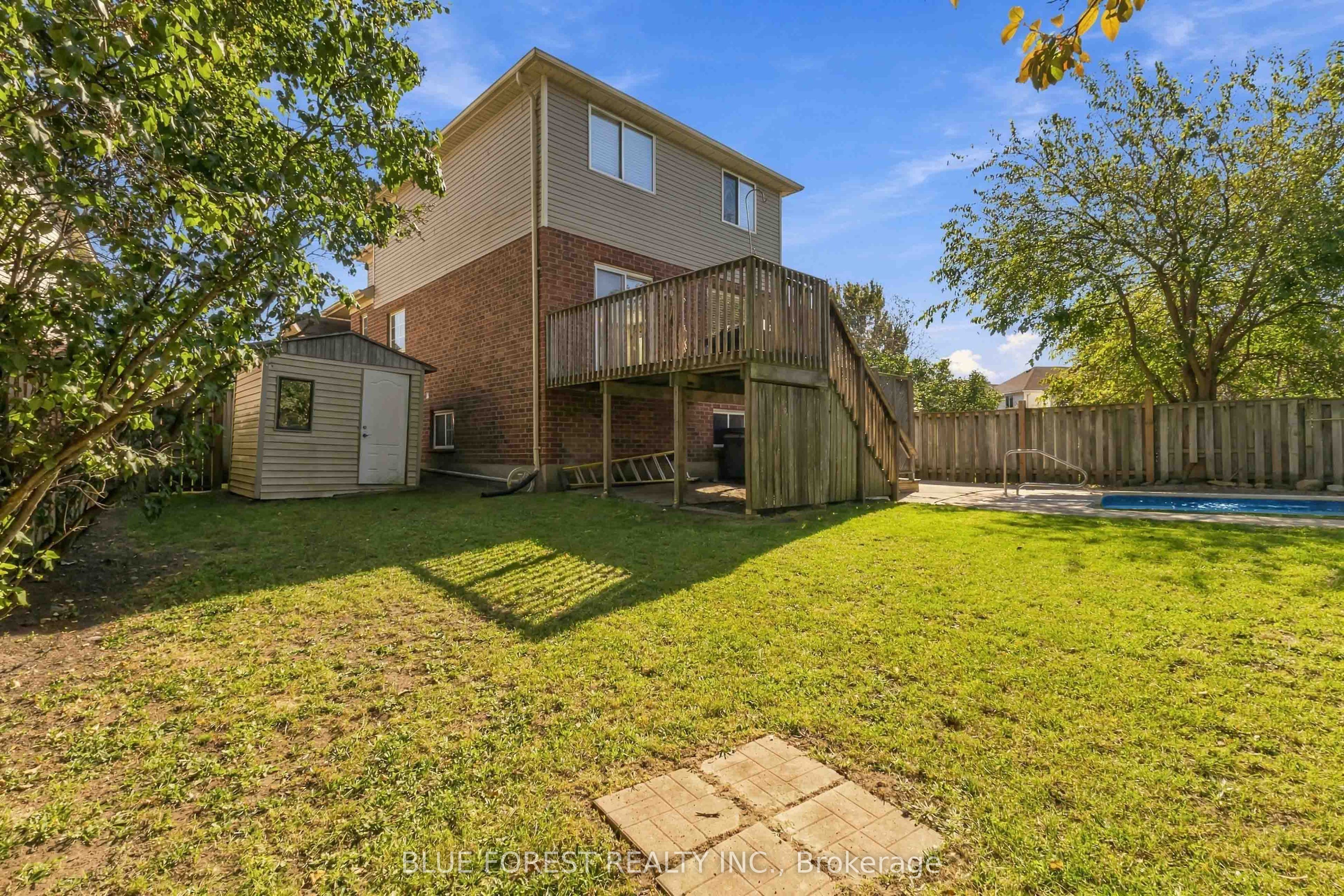 763 Redoak Place Property Photo 44
