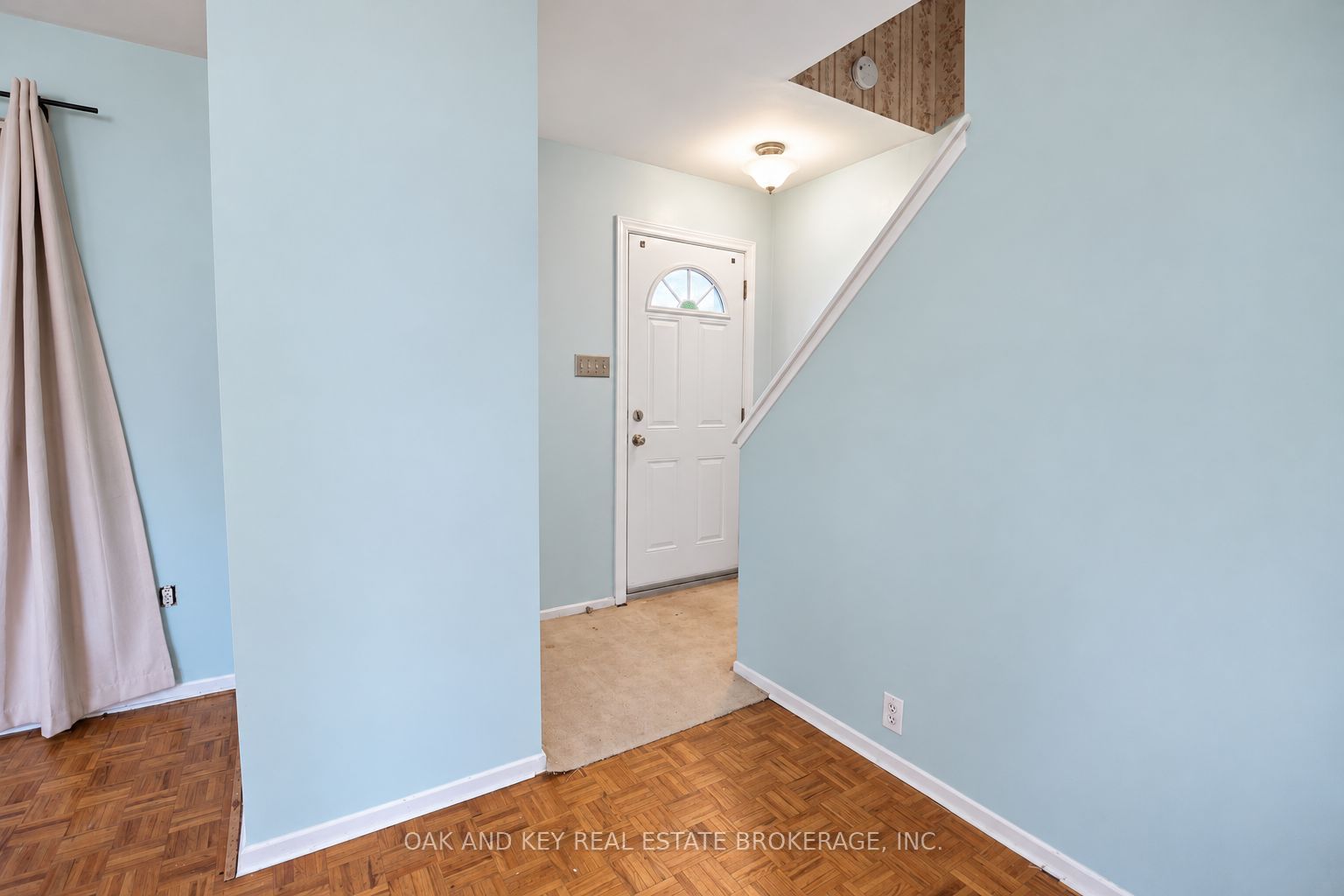 825 Dundalk Drive 40 Property Photo 12