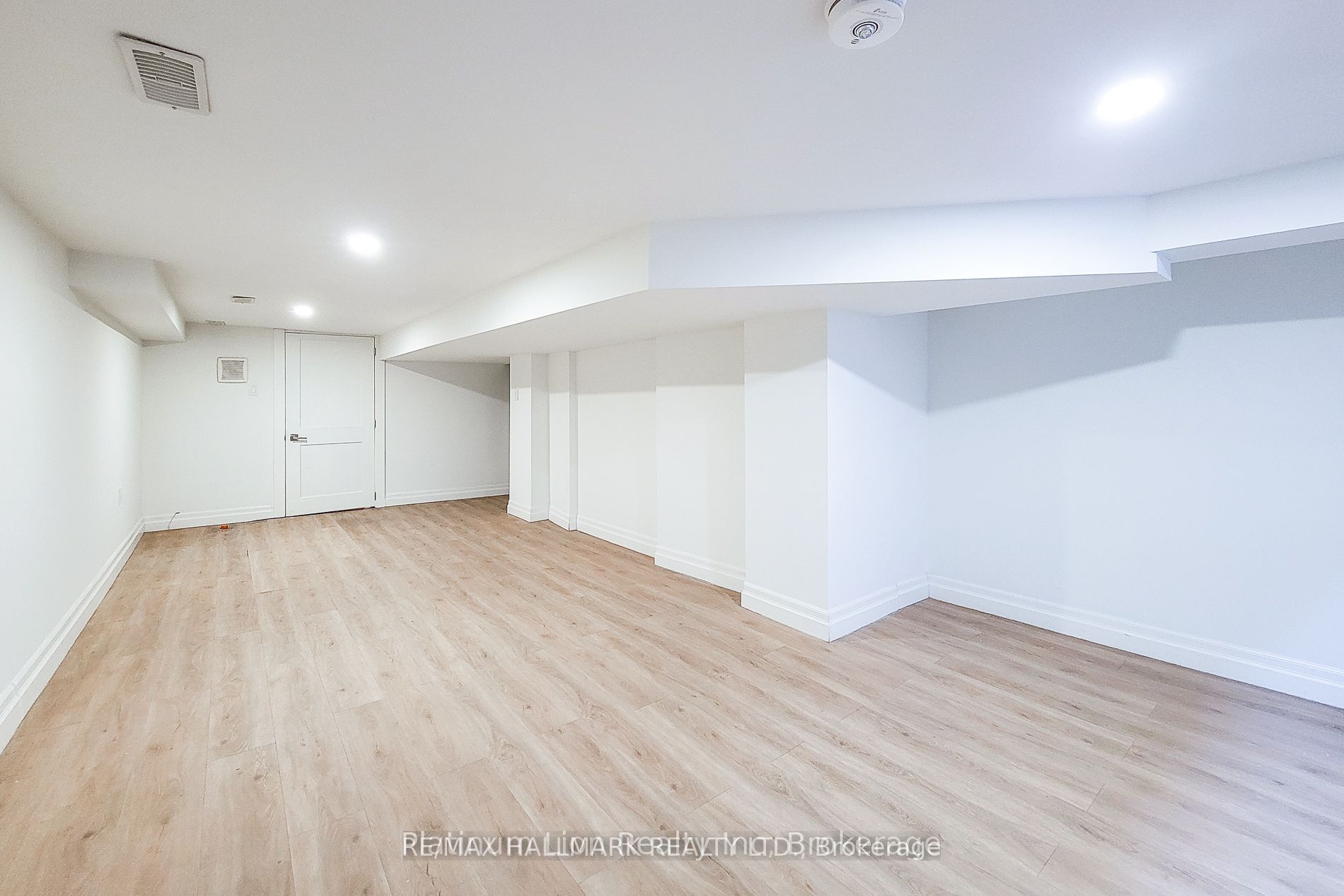 340-342 Barton Street E Property Photo 24