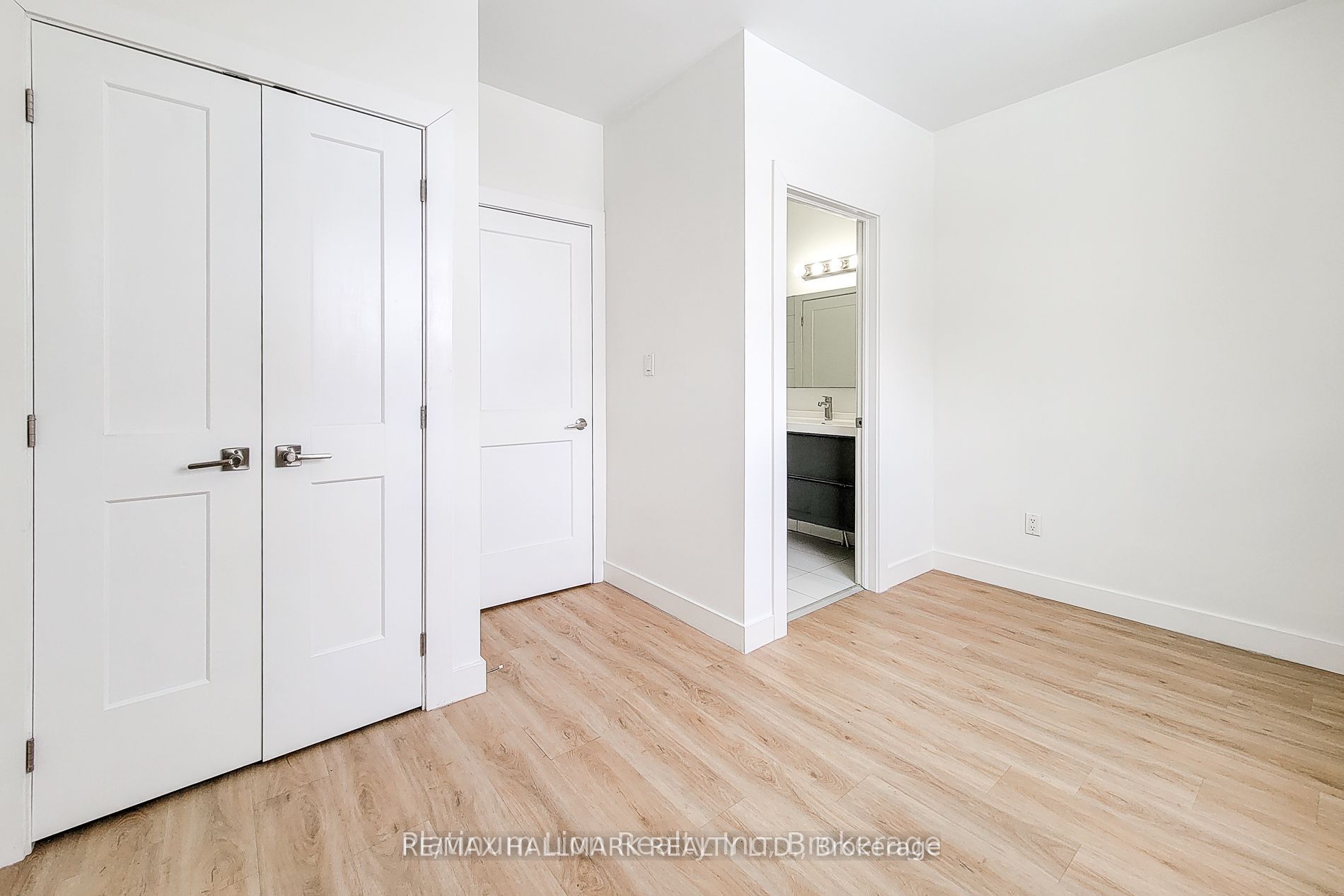 340-342 Barton Street E Property Photo 30